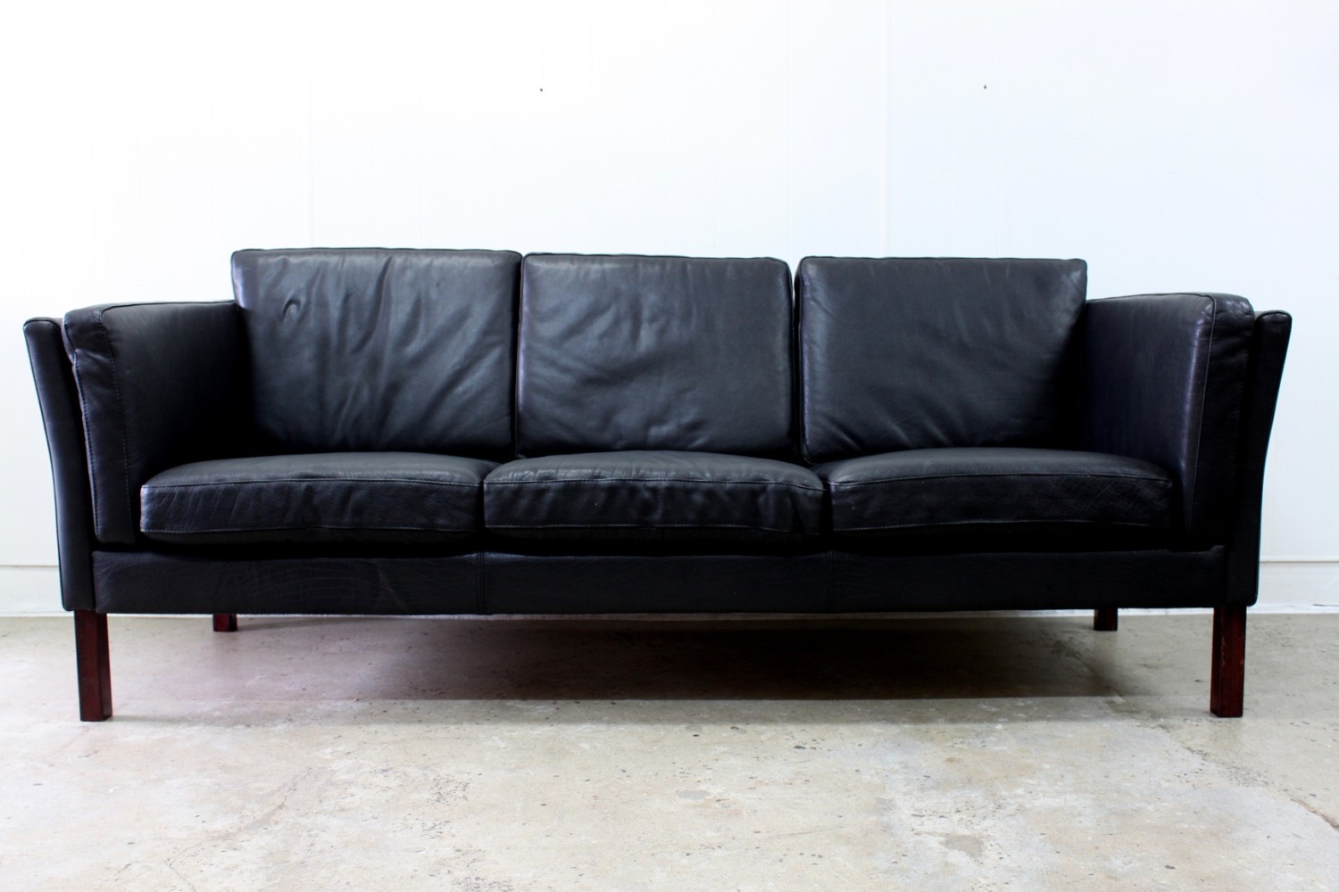 Vintage Black Leather Sofa The Vintage Shop