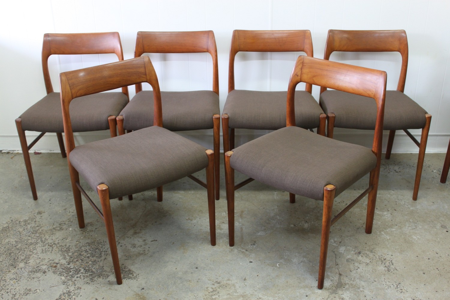 Spade Back Dining Chairs x6