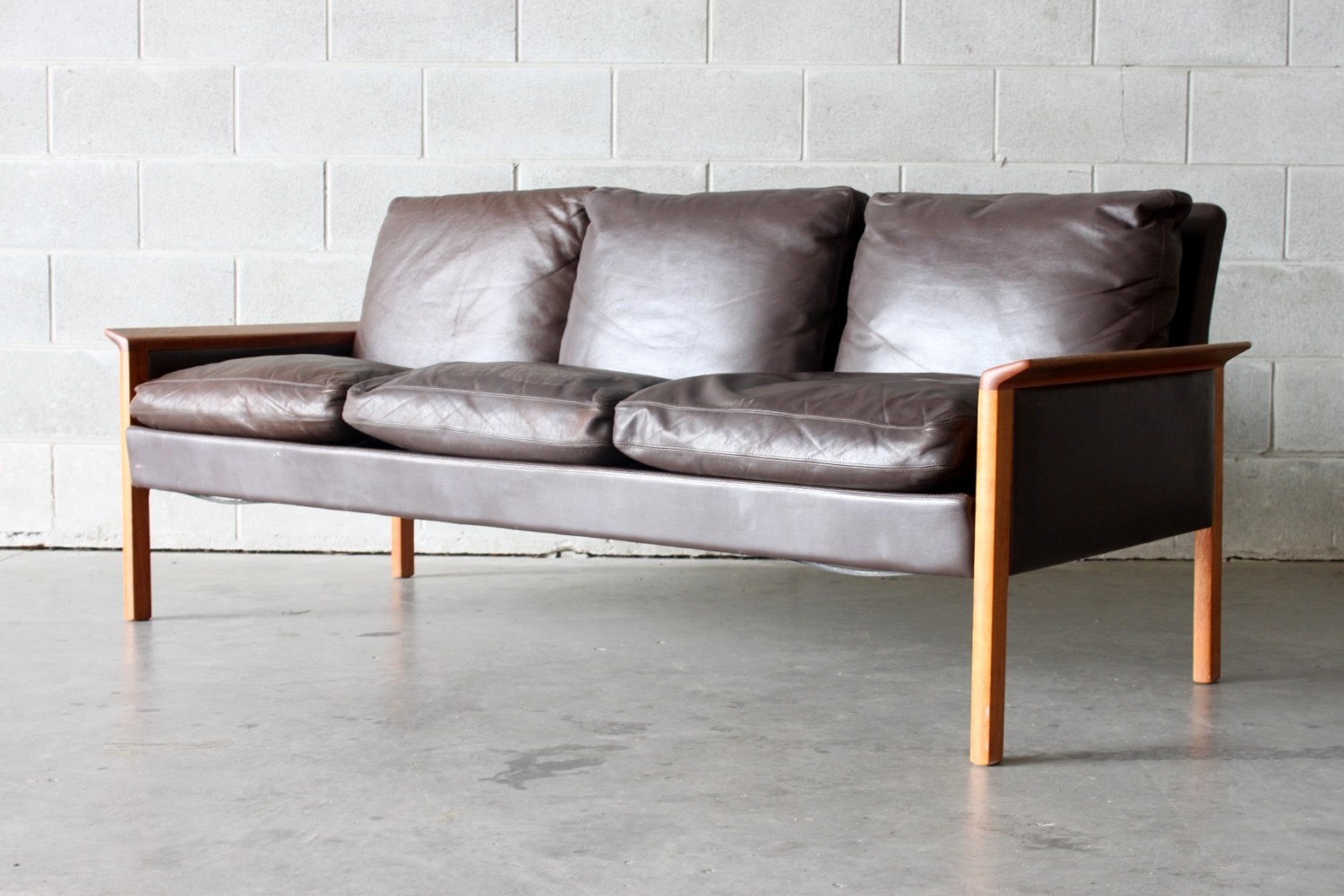 Leather Sofa by Hans Olsen
