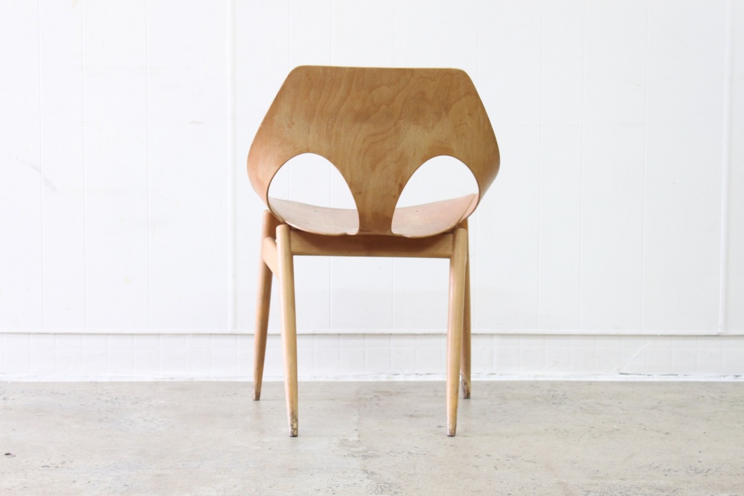 Kandya ‘Jason’ Chairs