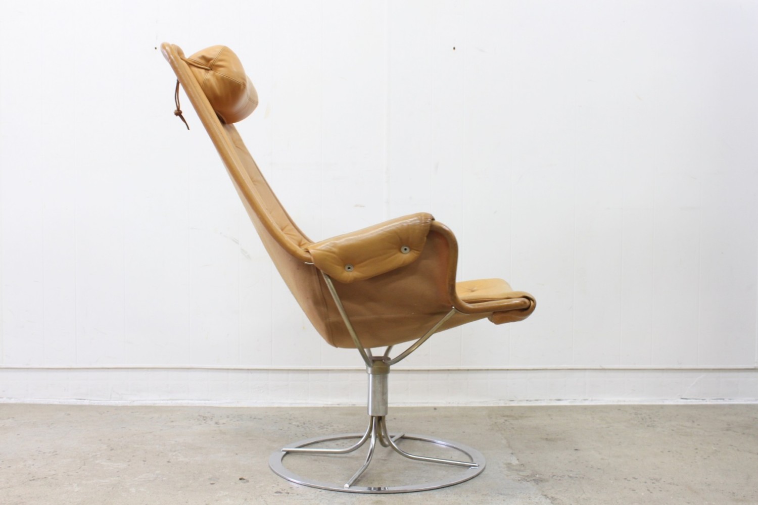 ‘Jetson chairs’ by Bruno Mathsson