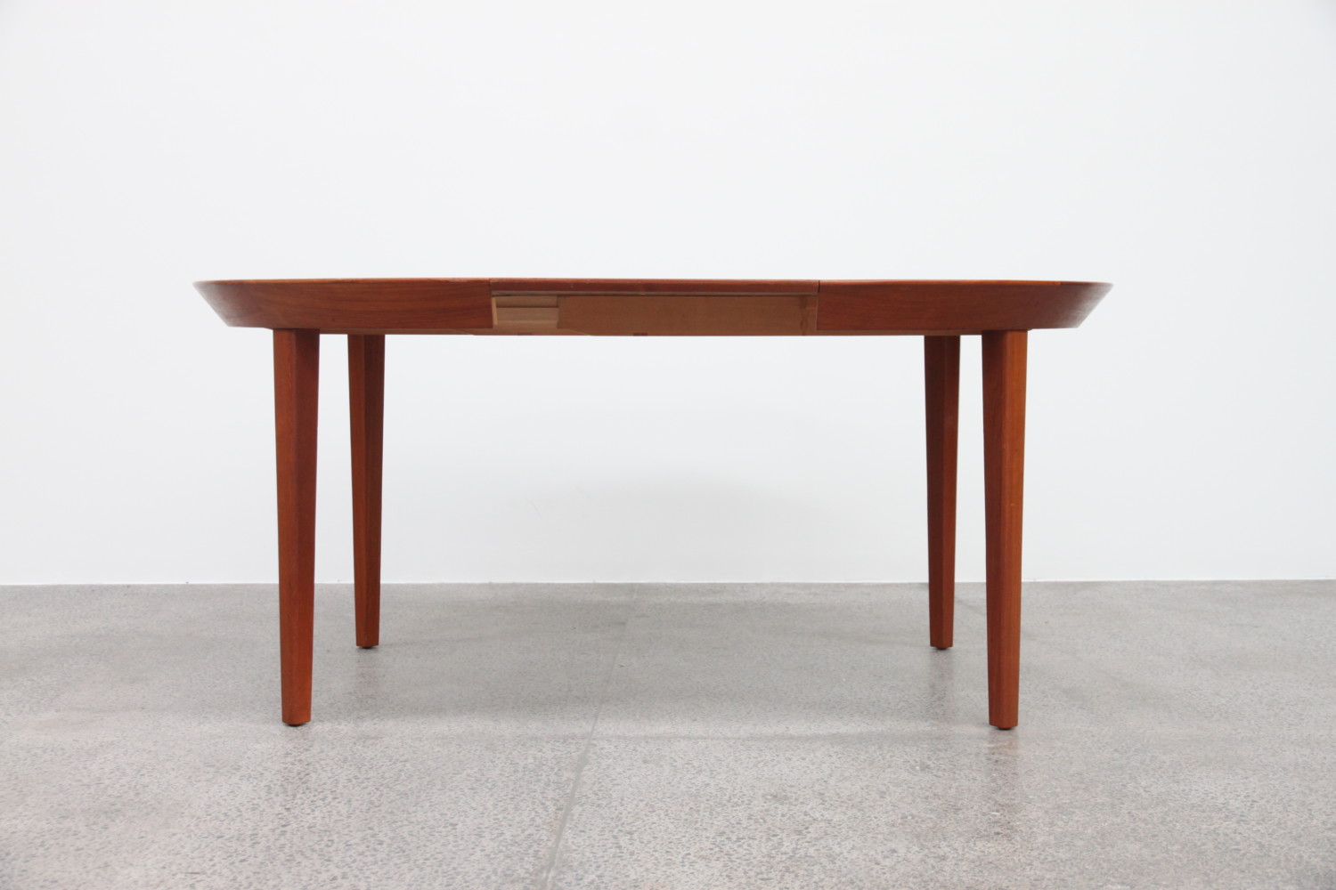 Extendable Table by Ole Hald Model 33
