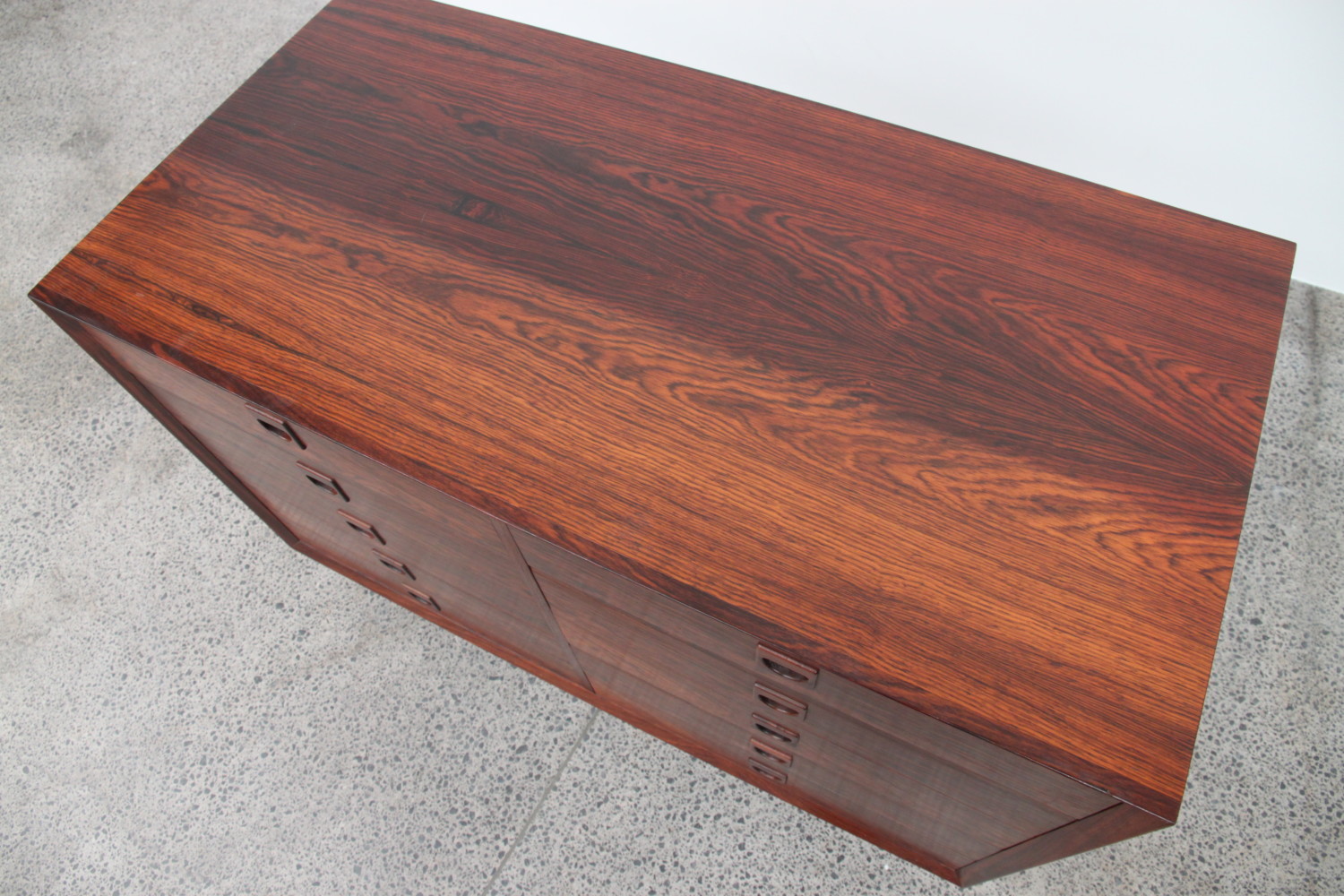 Rosewood Chest Of Drawers