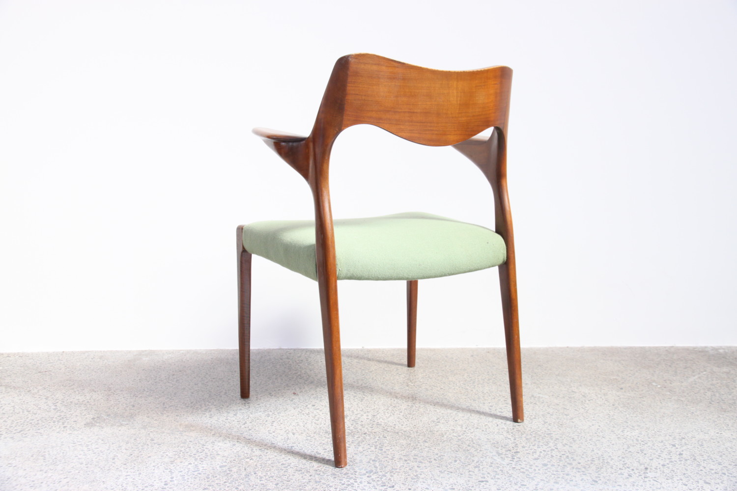 Dining Chairs By Niels Moller