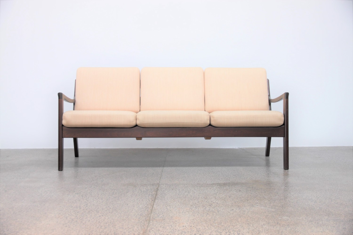 Sofa by Ole Wanscher