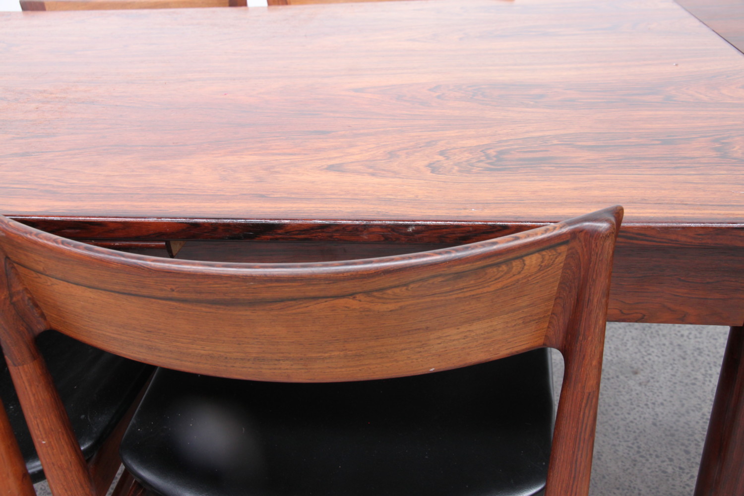 Rosewood Extendable  Table