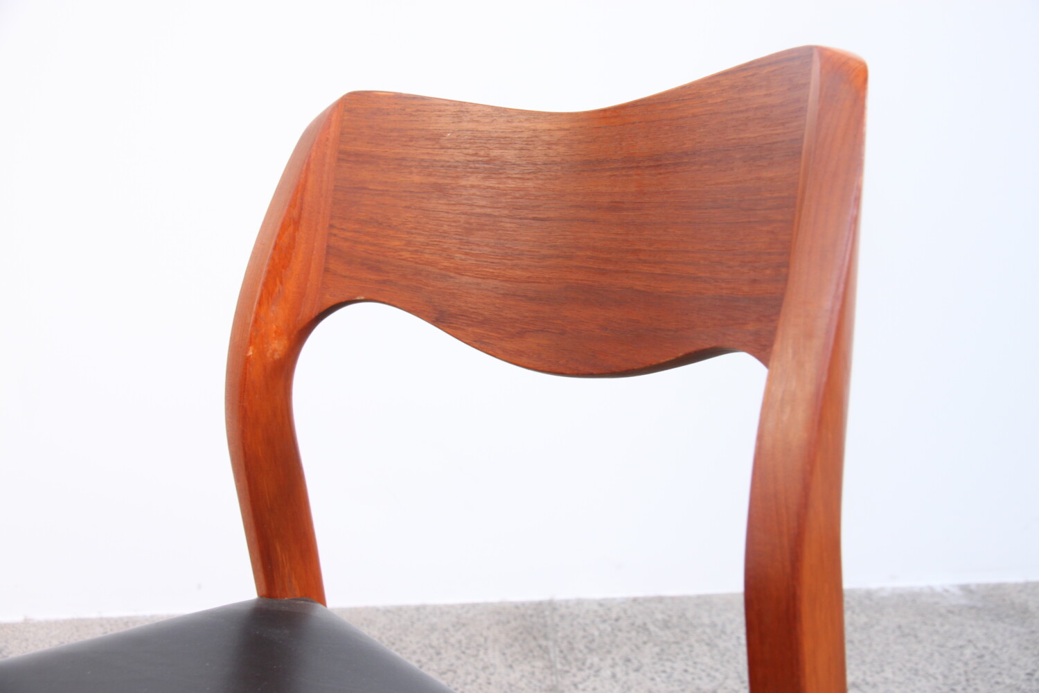 Dining Chairs by Niels Moller x8