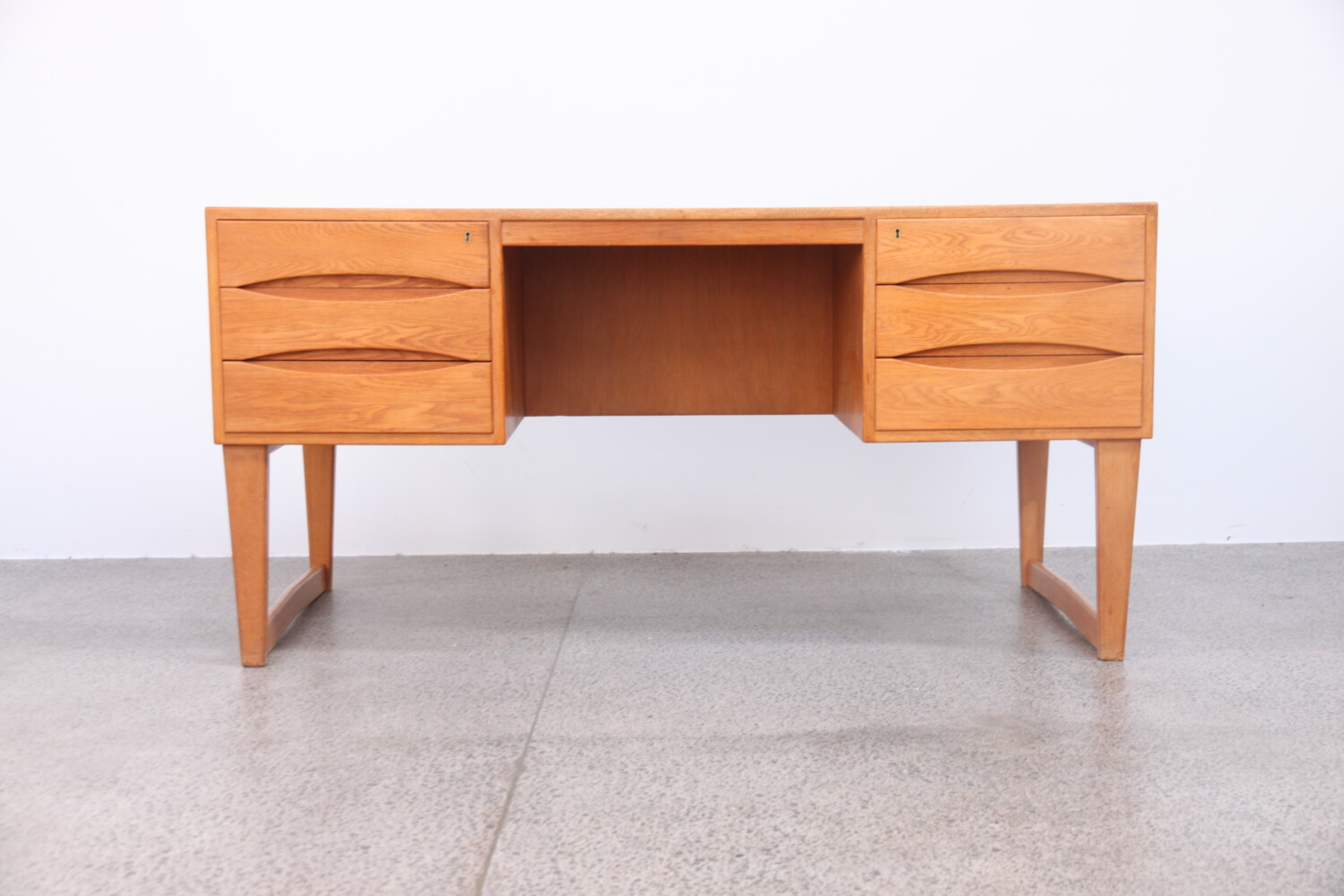 Oak Desk by Arne Vodder