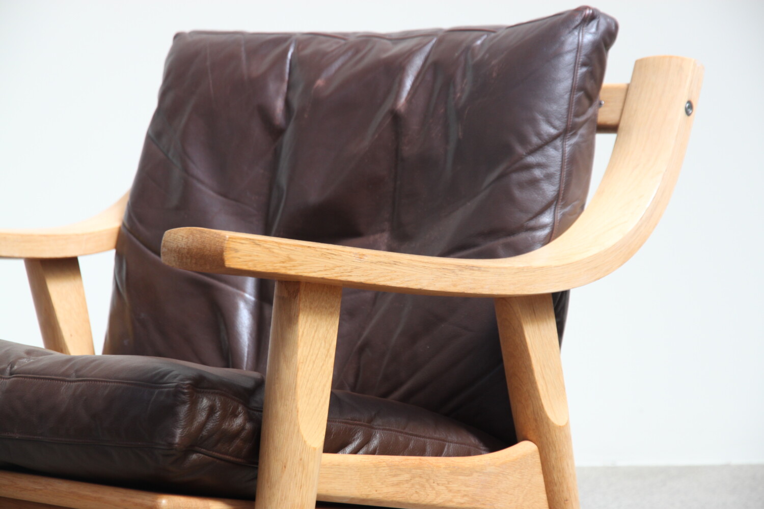 Leather & Oak Armchair by Hans Wegner