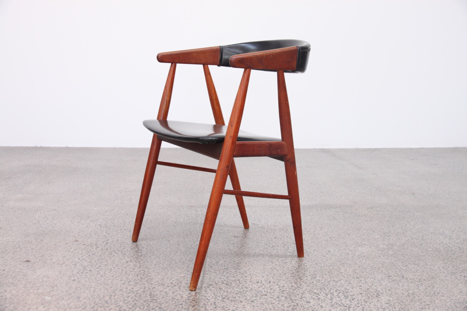 Danish Chairs By Aksel  Bender Madsen