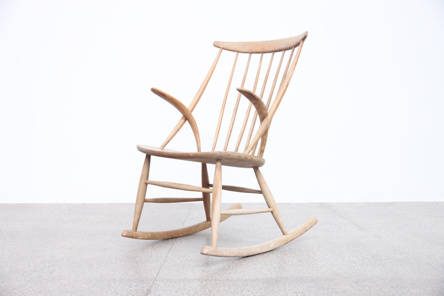 Rocking Chair by Illum Wikkelso