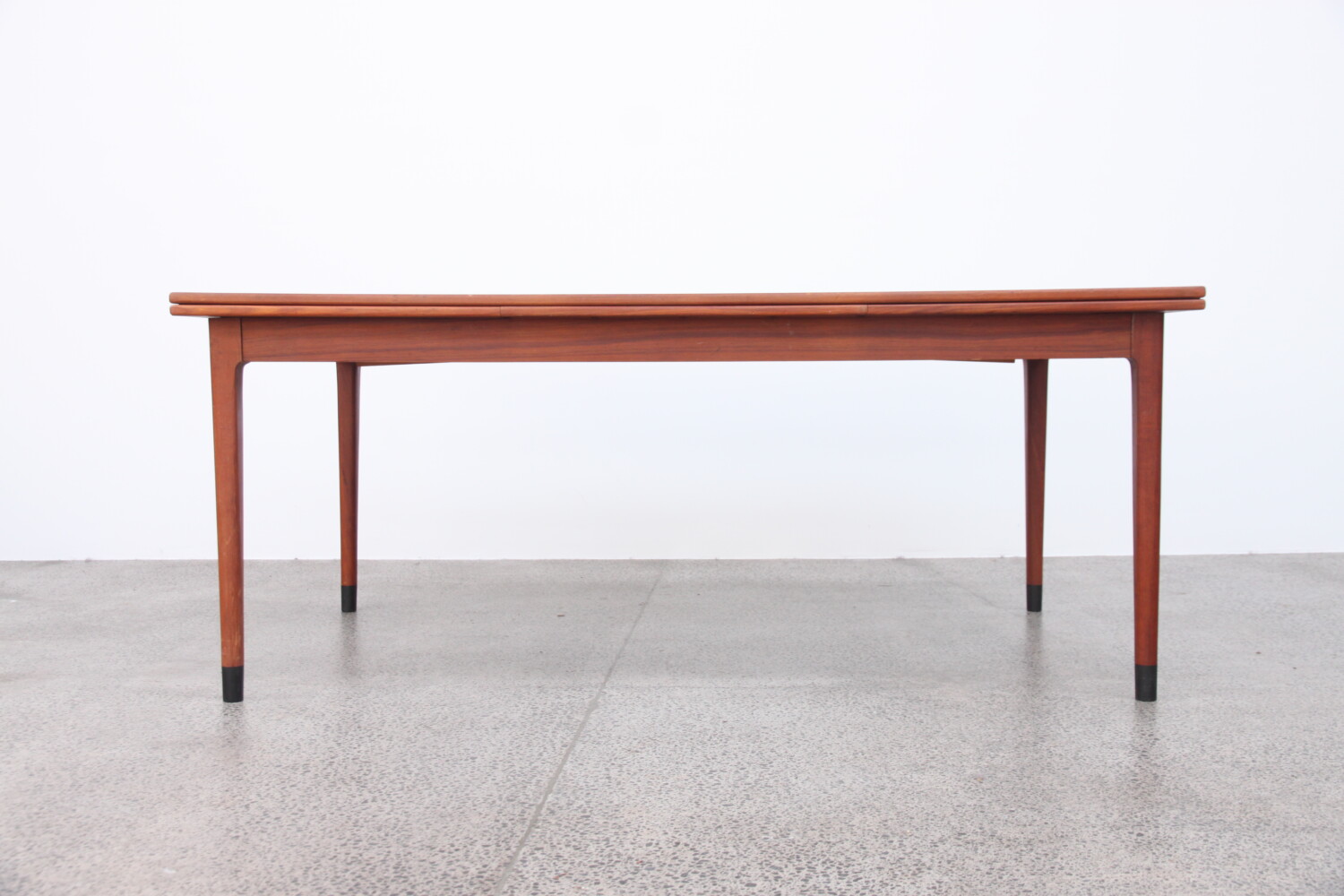 XL Moller Dining Table