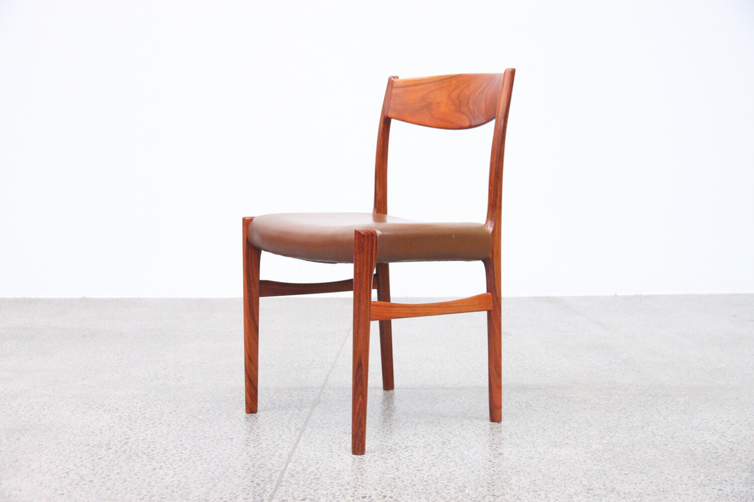 Rosewood Chairs x8 with Leather