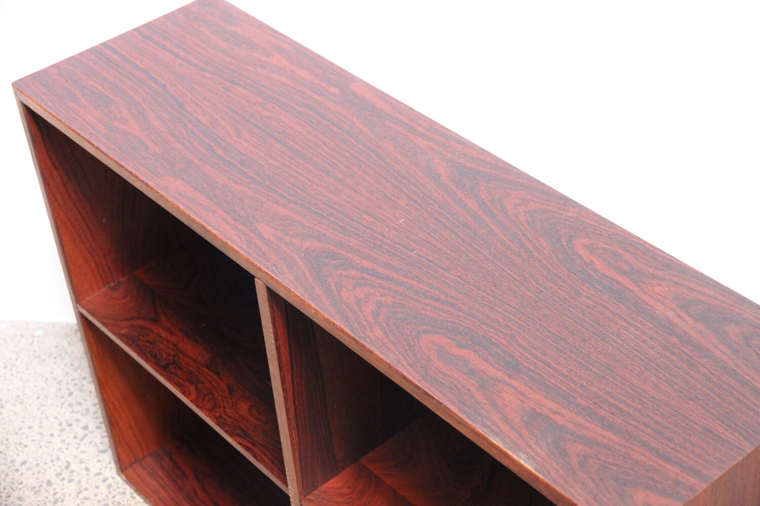 Rosewood Shelves x1 available