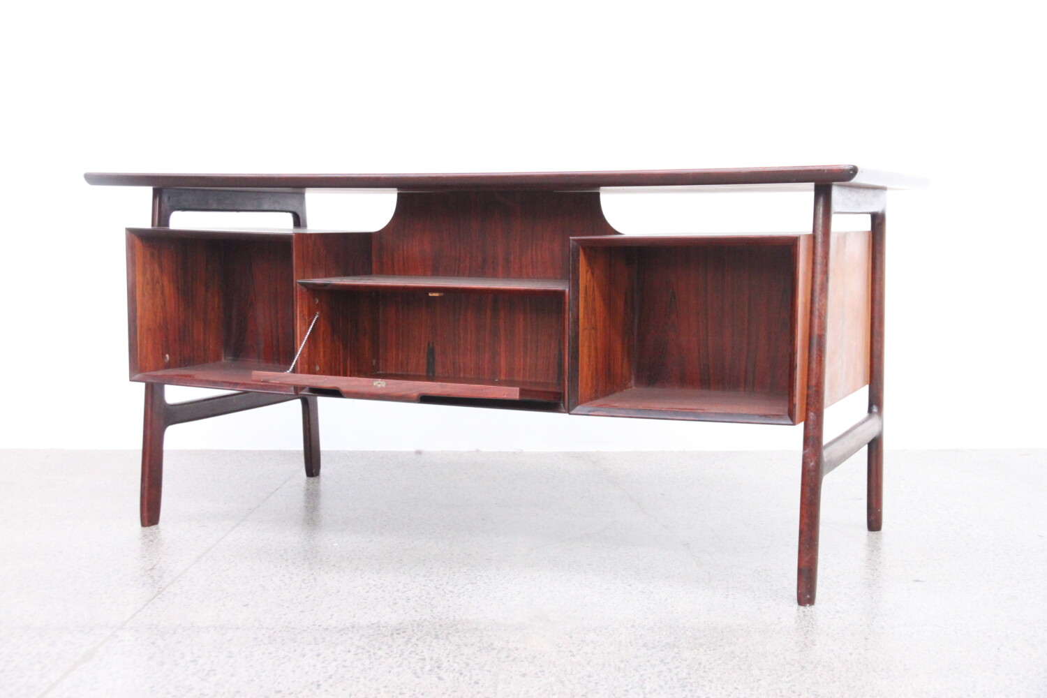 Desk by Gunni Omann model 75