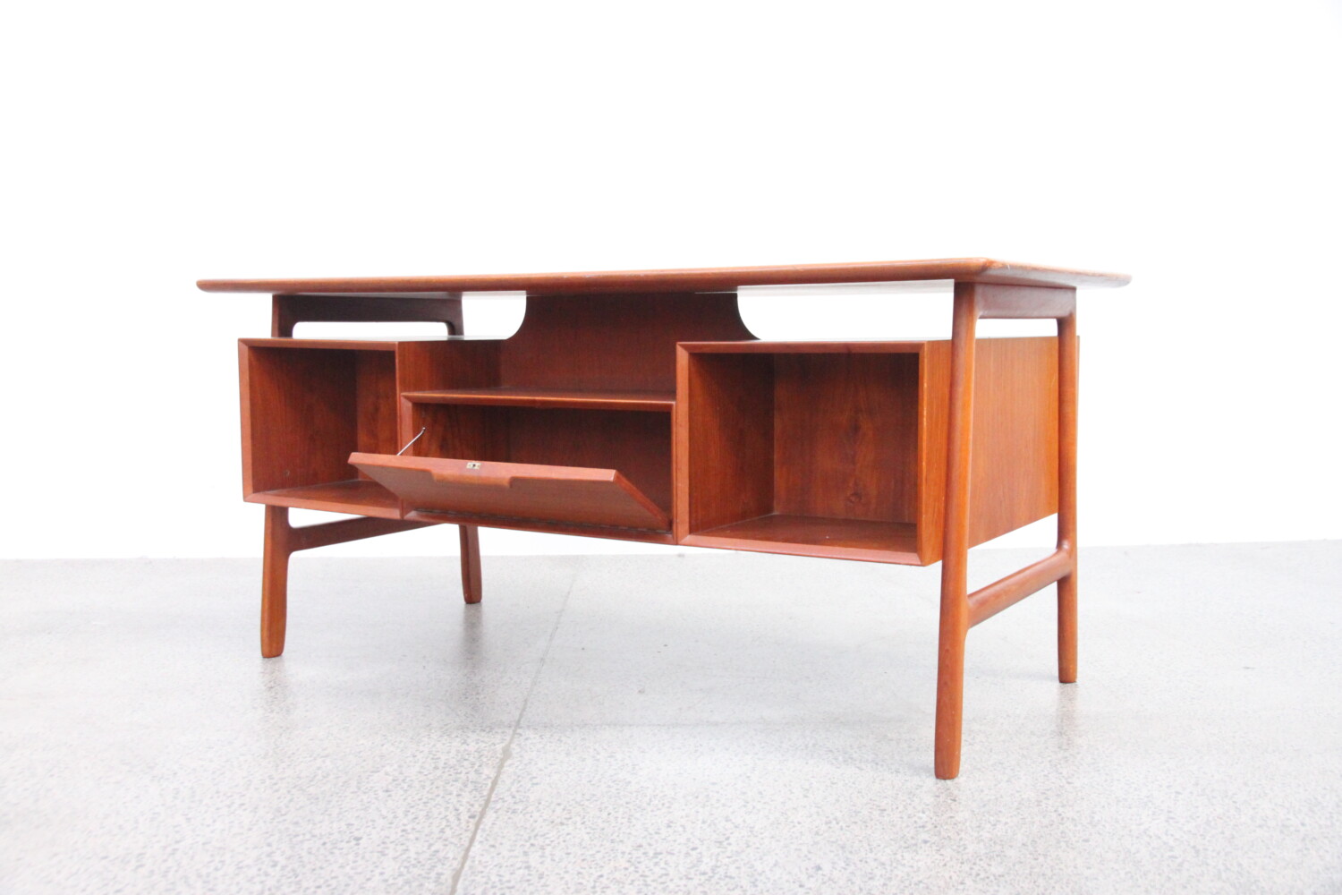 Teak Desk by Gunni Omann model 75