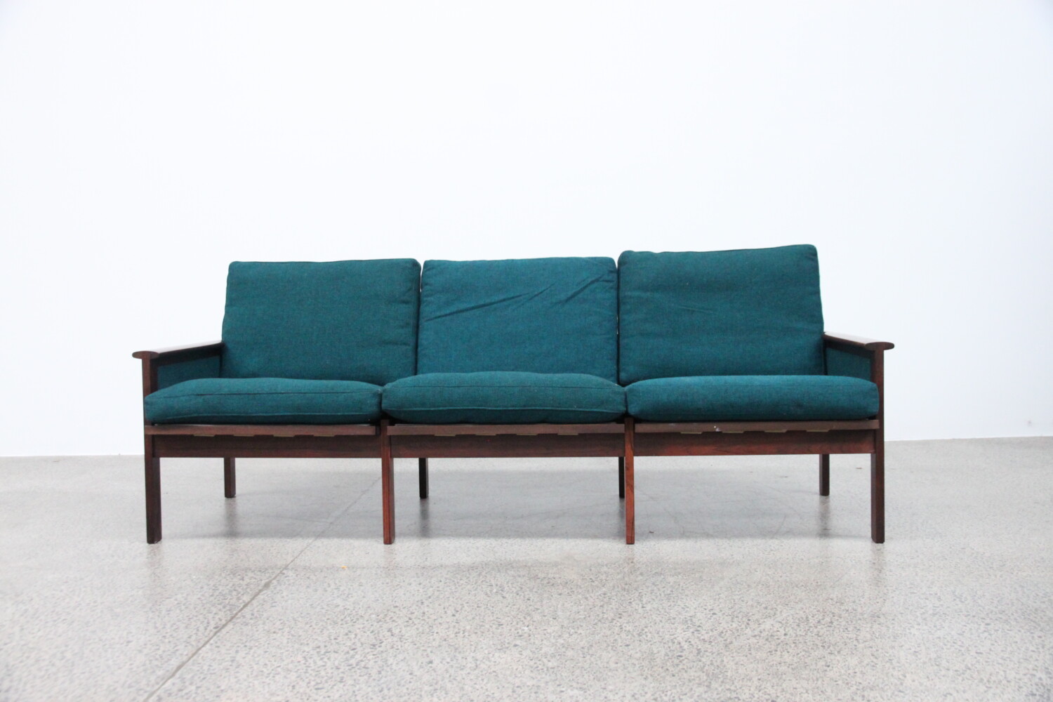 Sofa by Illum Wikkelso