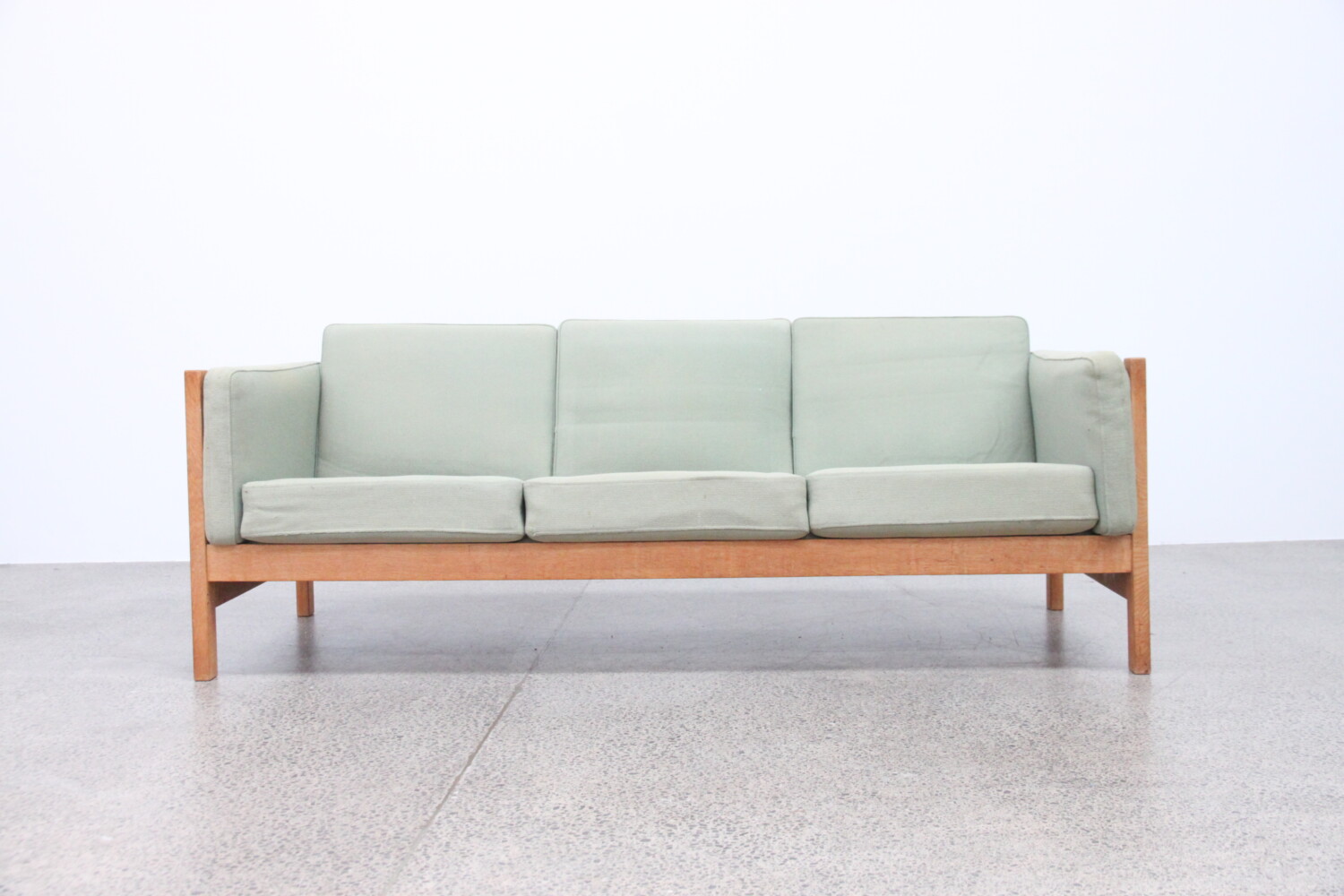 Sofa by Borge Mogensen Model 2342