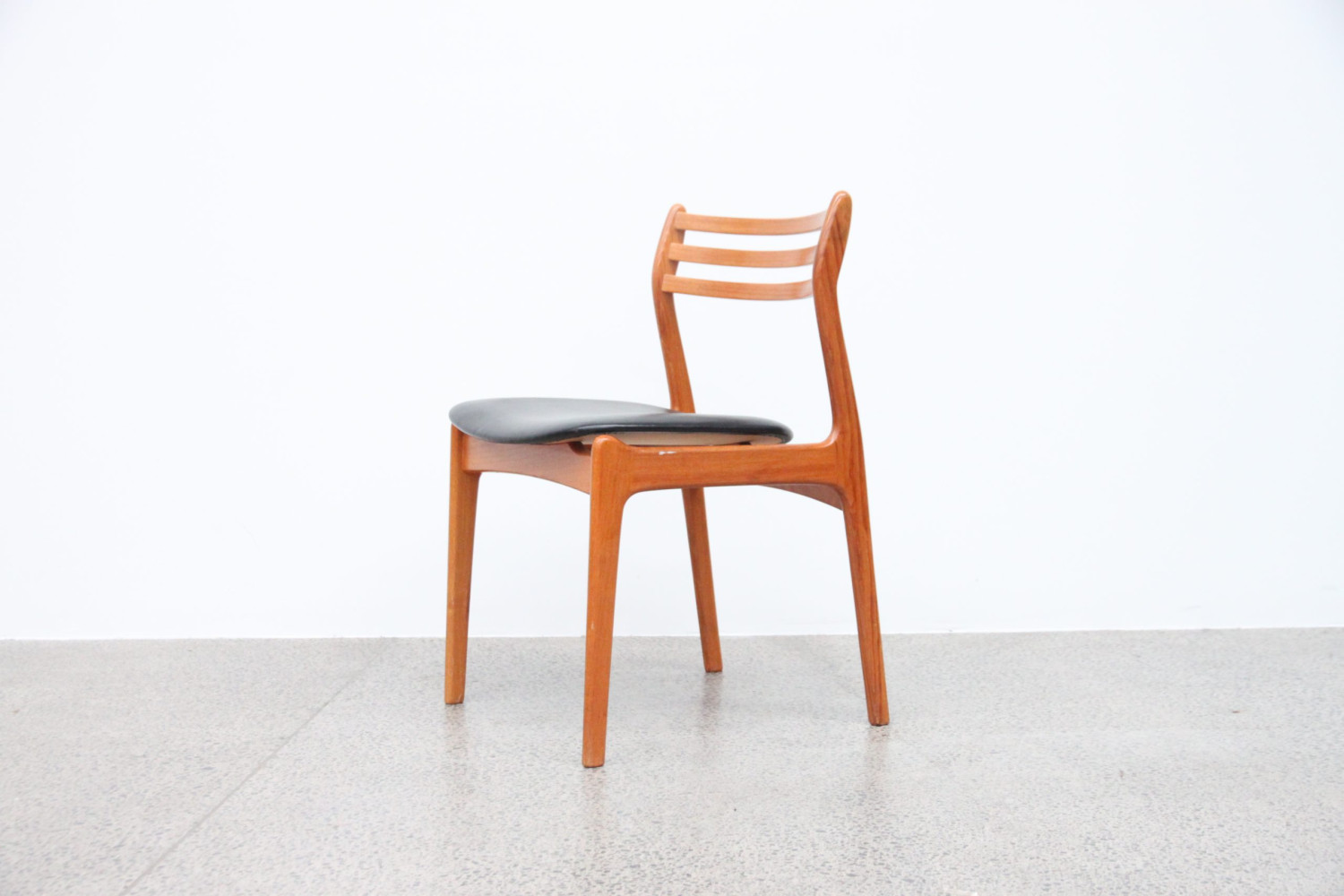 Chairs by P.E Jorgensen x8