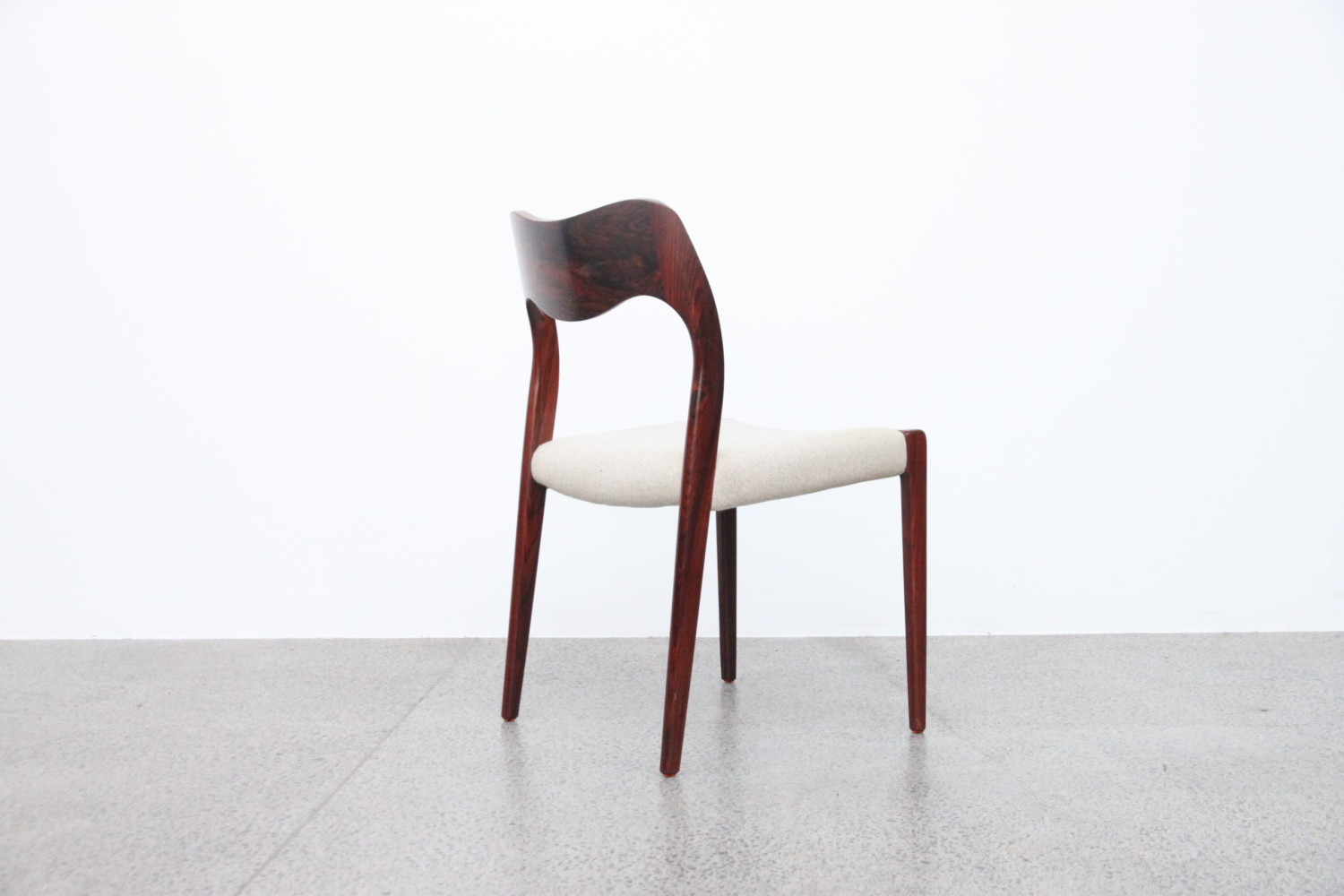 Model 71 Chairs by Niels Moller