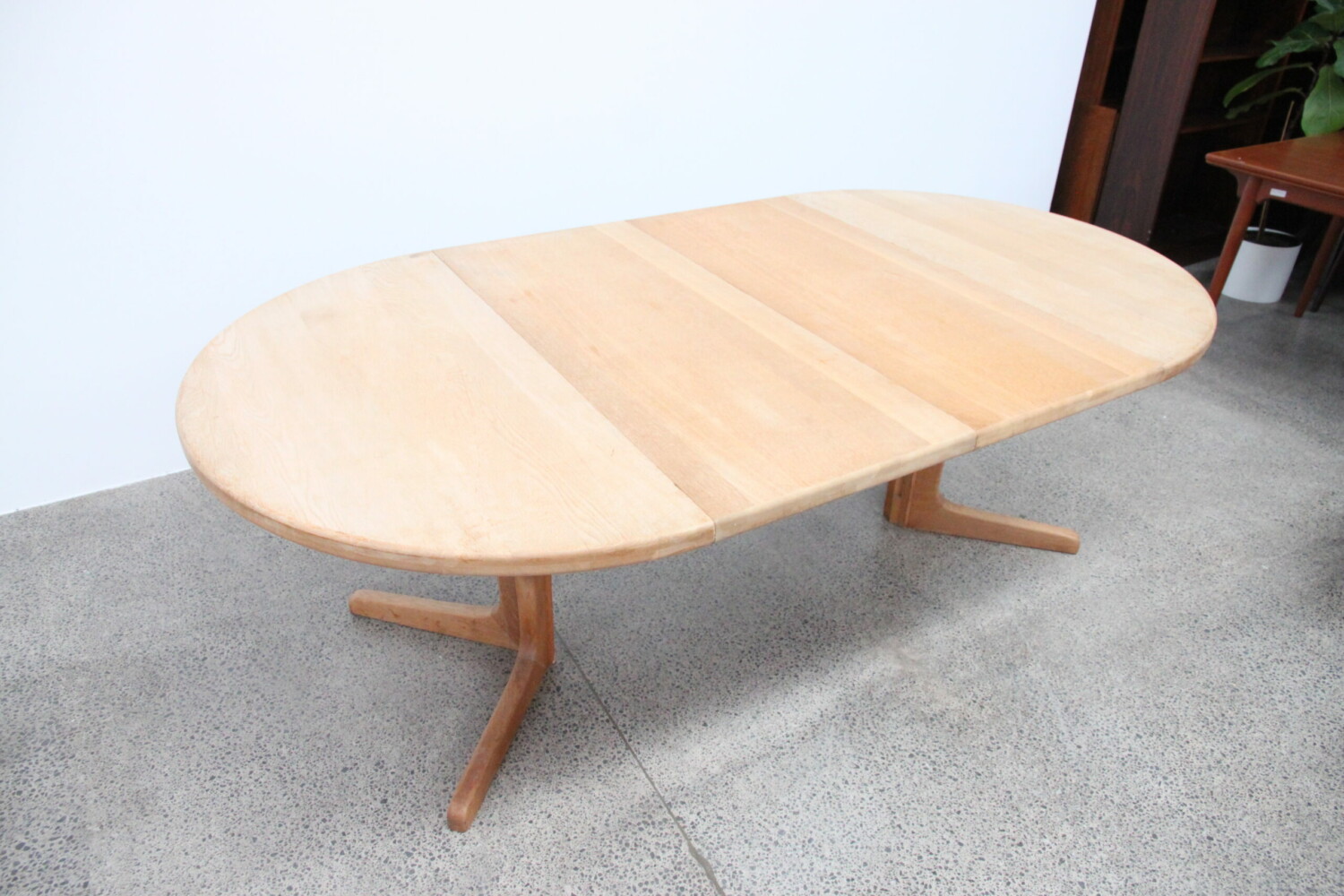Oak Pedestal Table by Skovmand & Andersen Sold