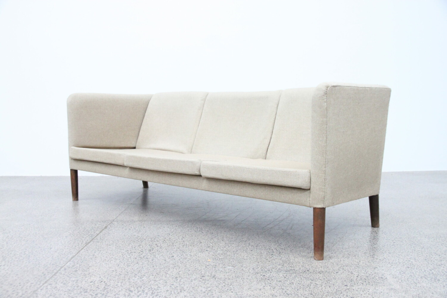 Even Arm Sofa by Hans Wegner