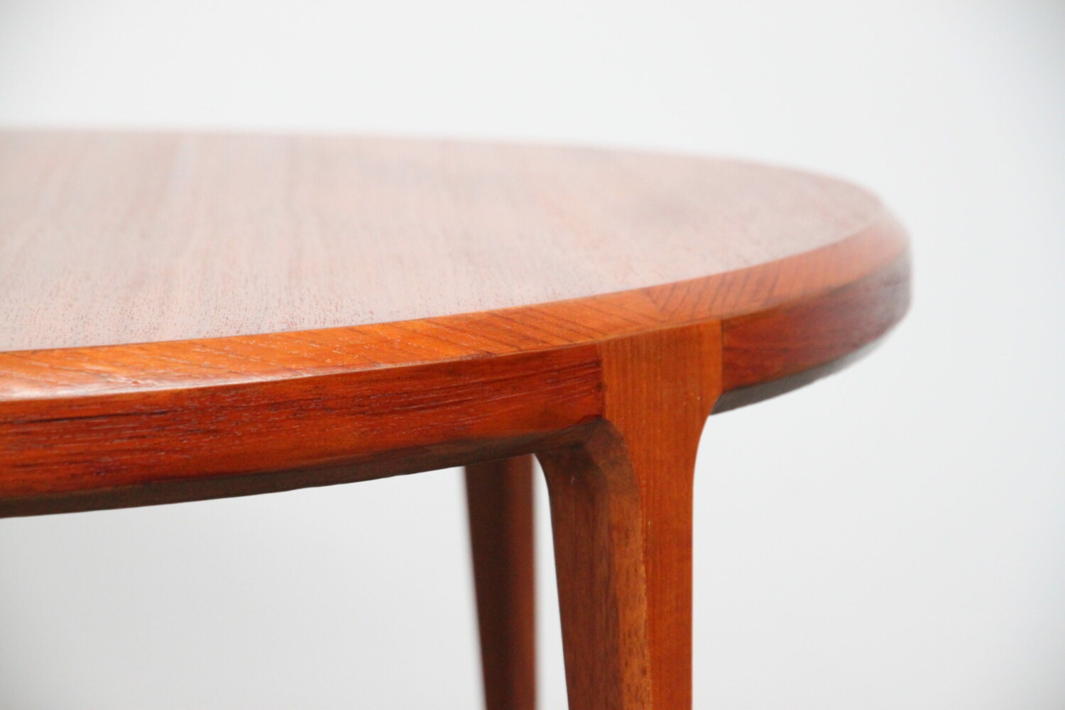 Round coffee table by Johannes Anderson