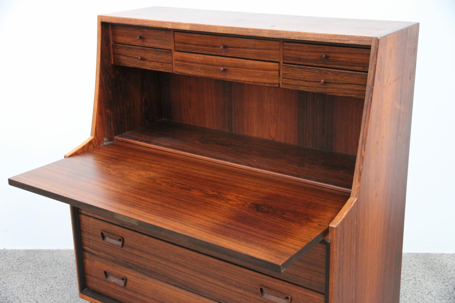 Secretaire desk