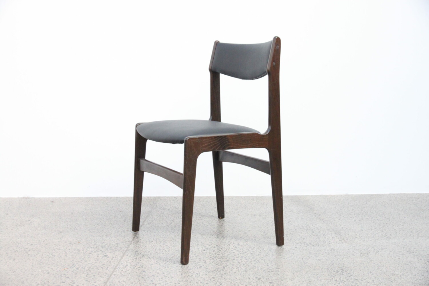 Dining Chairs x8 by Erik Buch