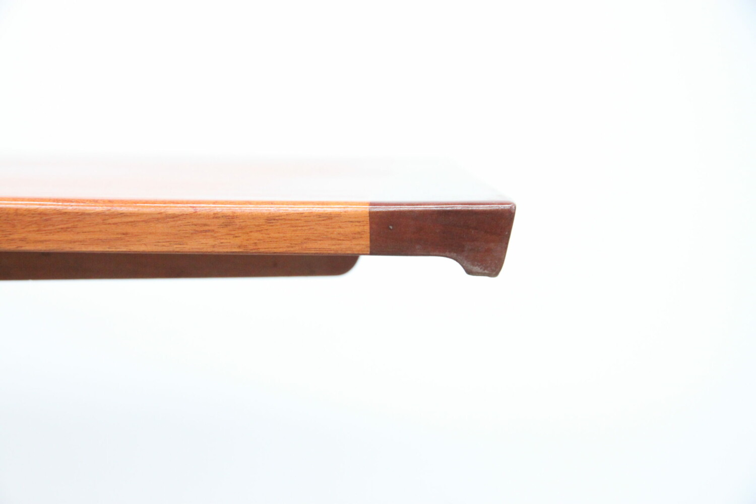 Fler Dining Table