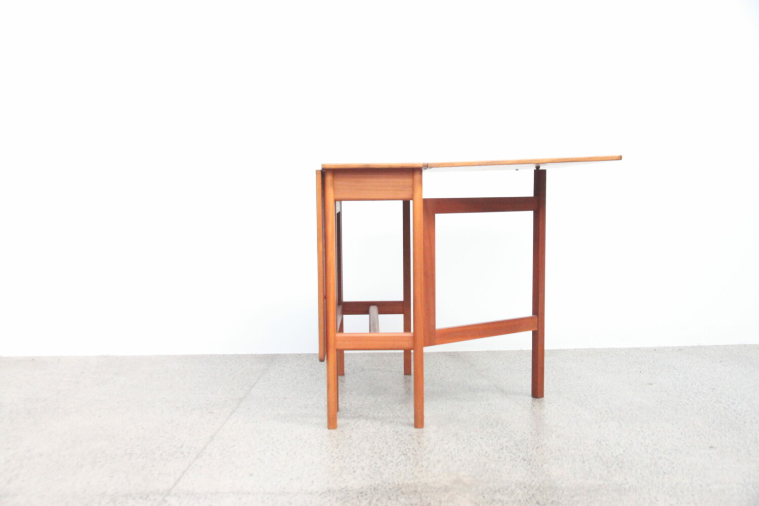 Compact Drop Leaf Table