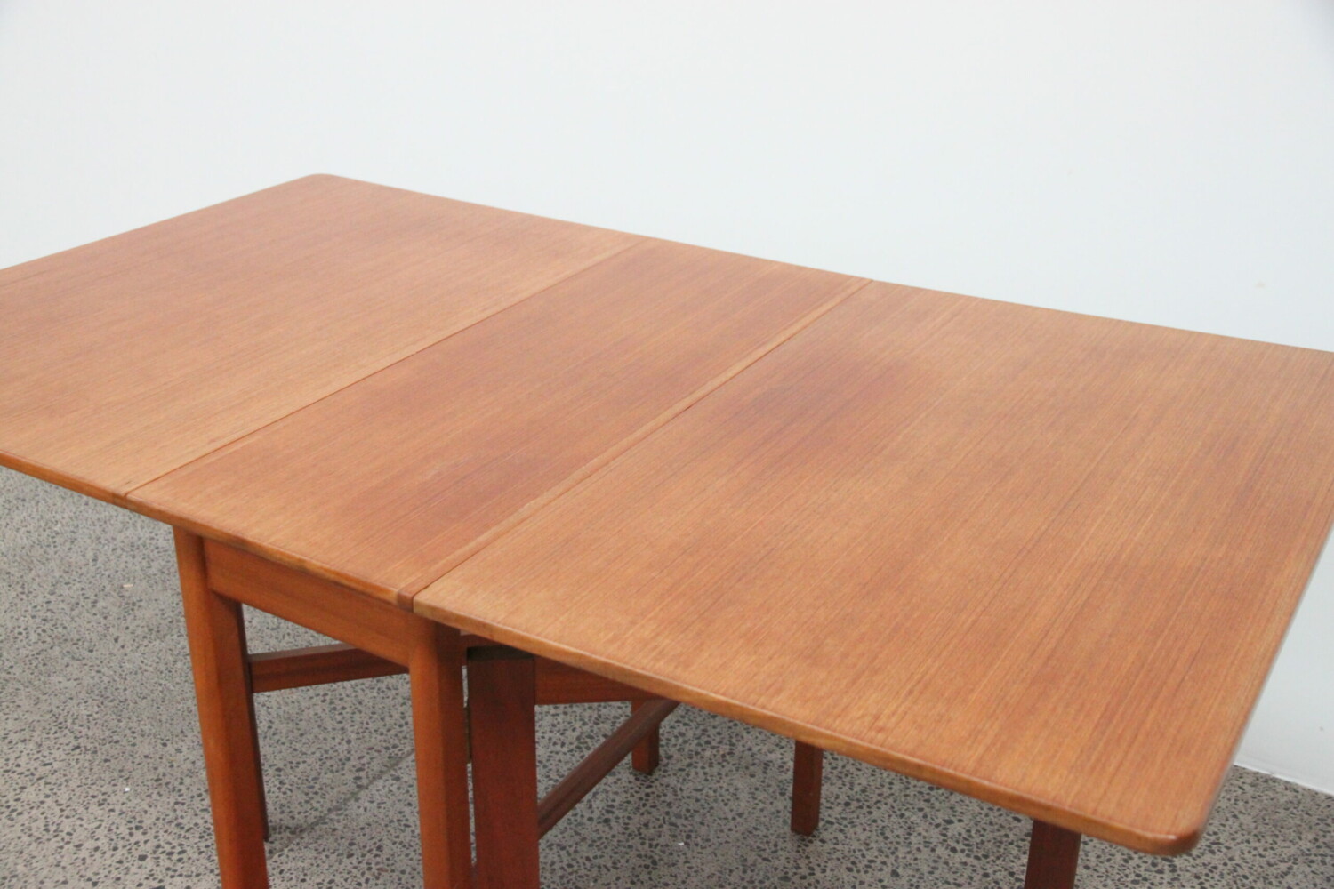 Compact Drop Leaf Table