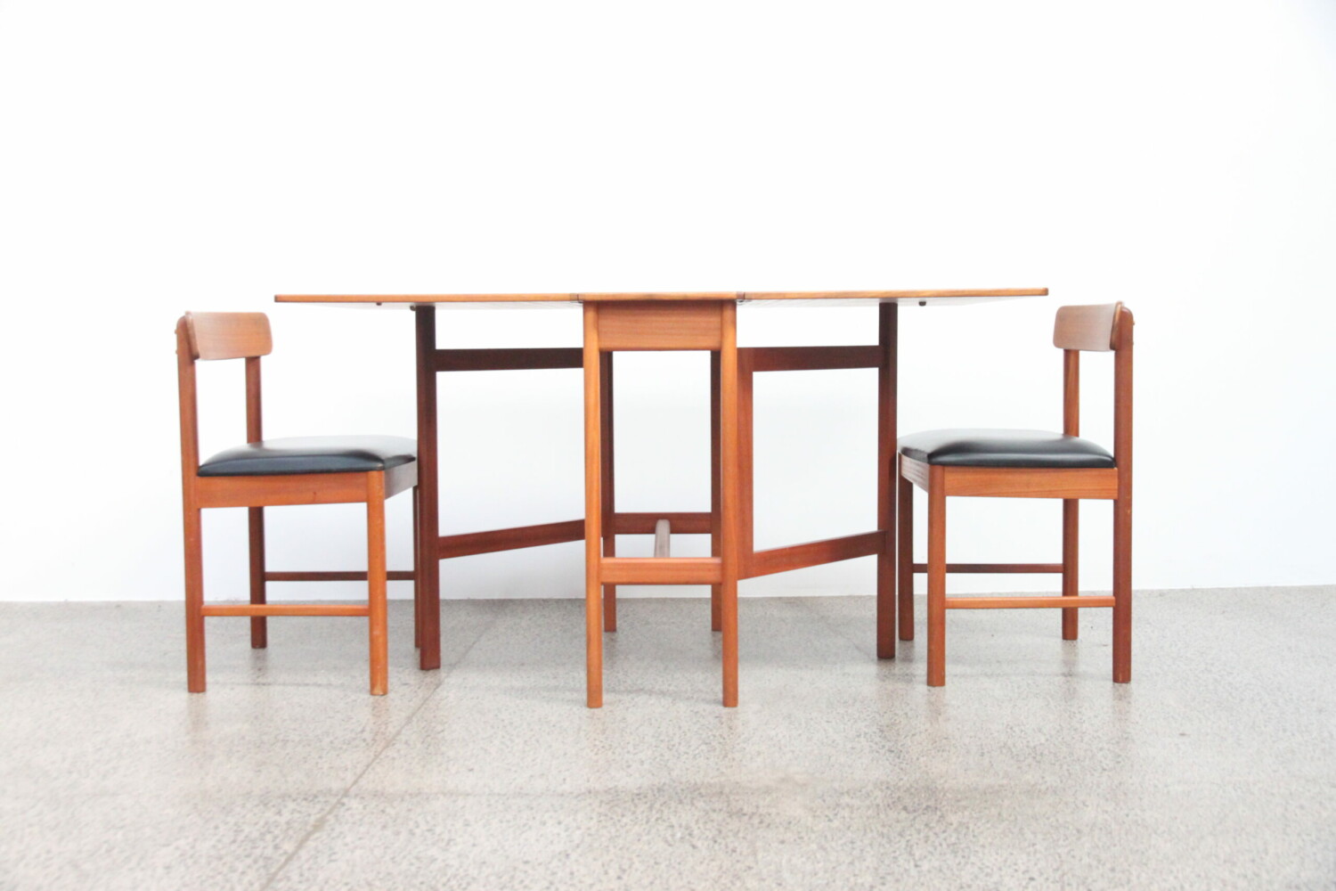 Compact Drop Leaf Table
