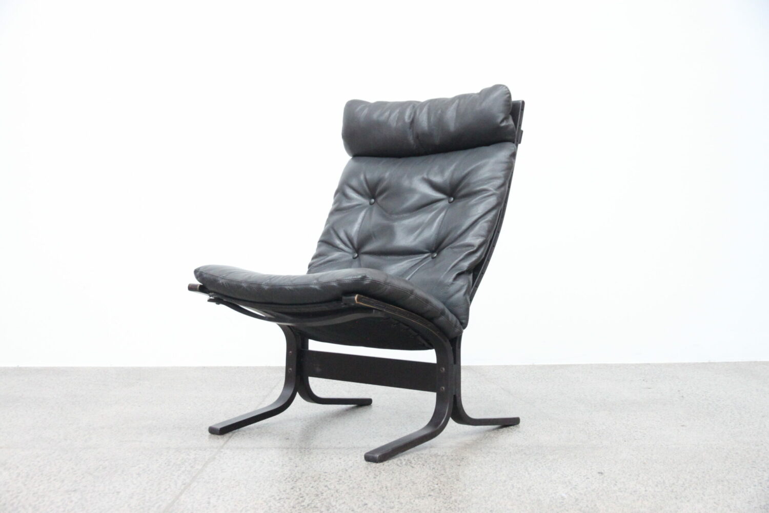 Siesta High Back Chair
