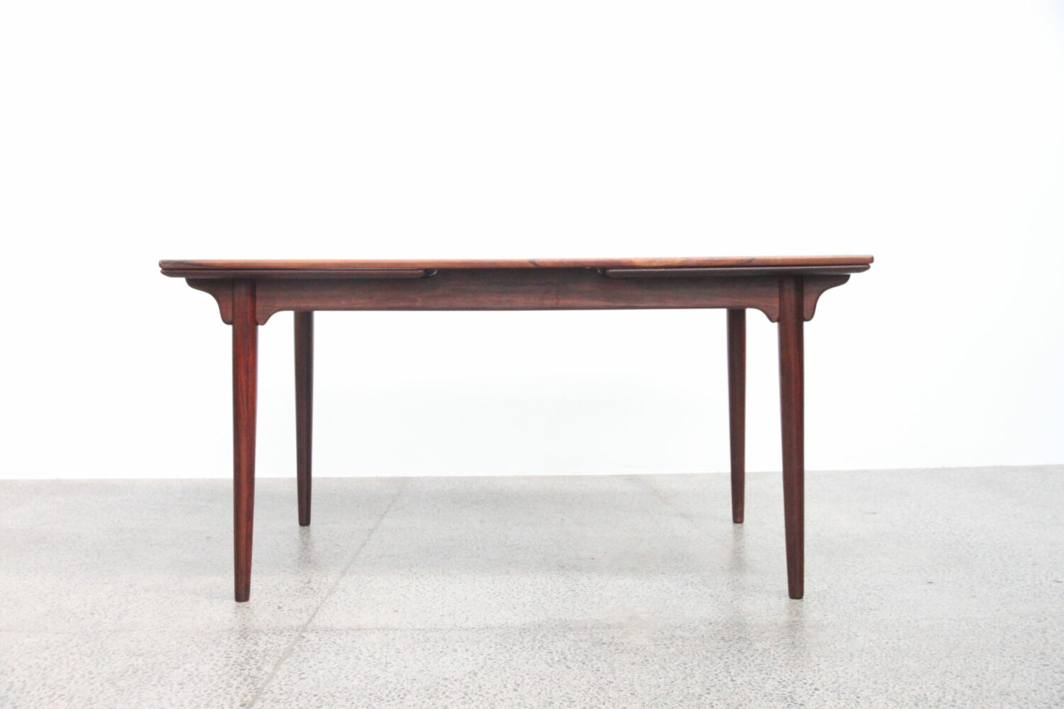 Table by Gunni Omann
