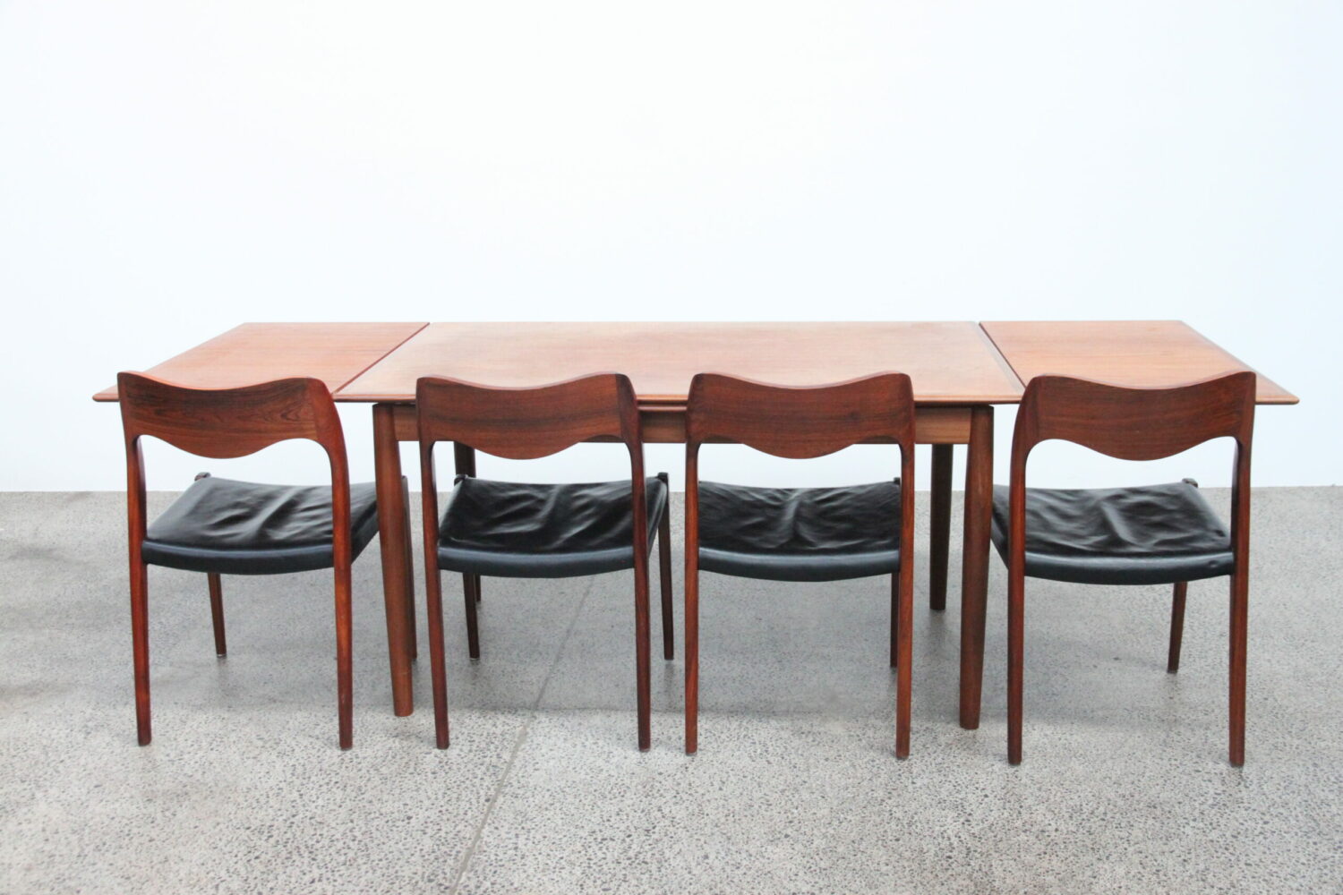 Teak Extendable Table