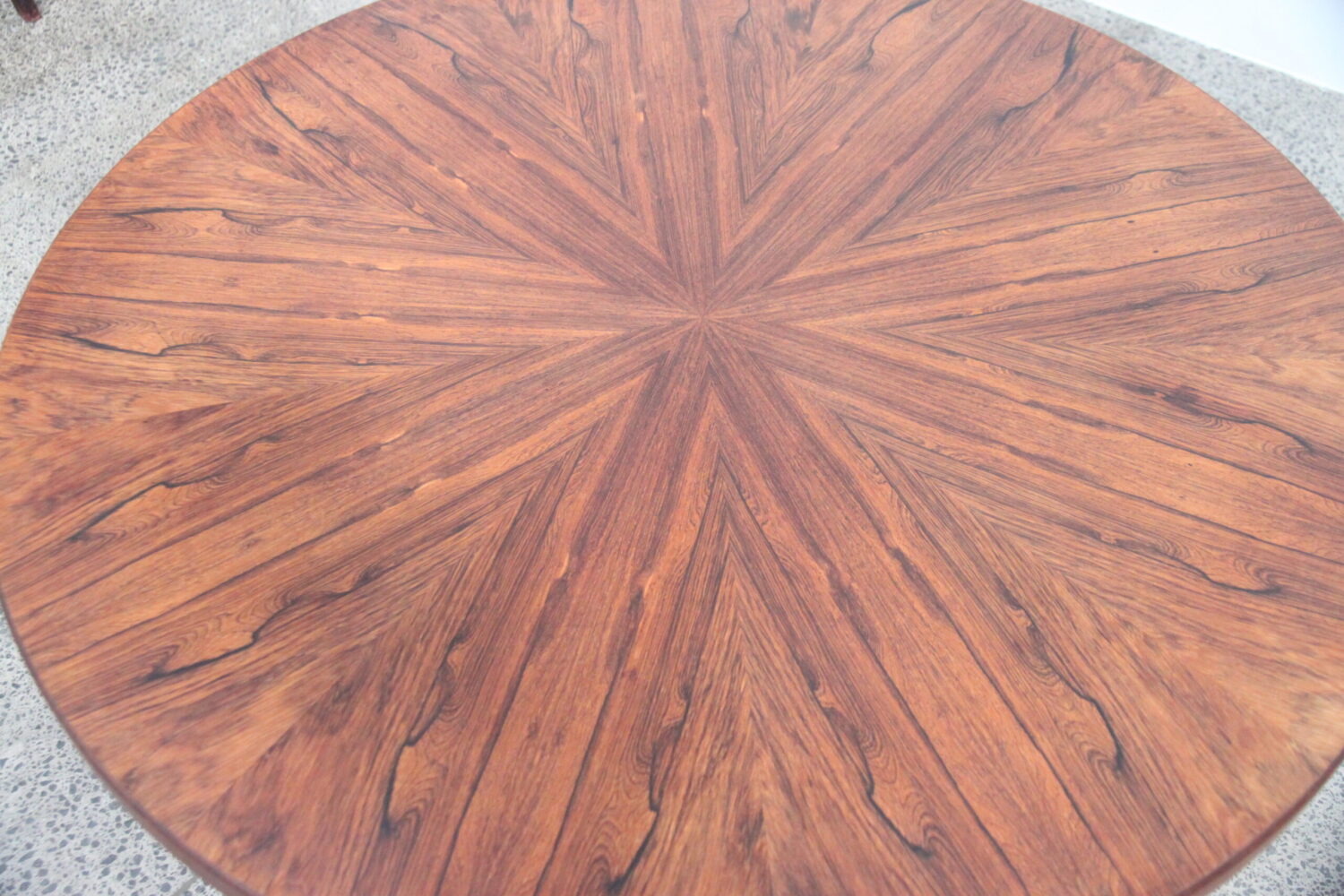Round Starburst Coffee Table