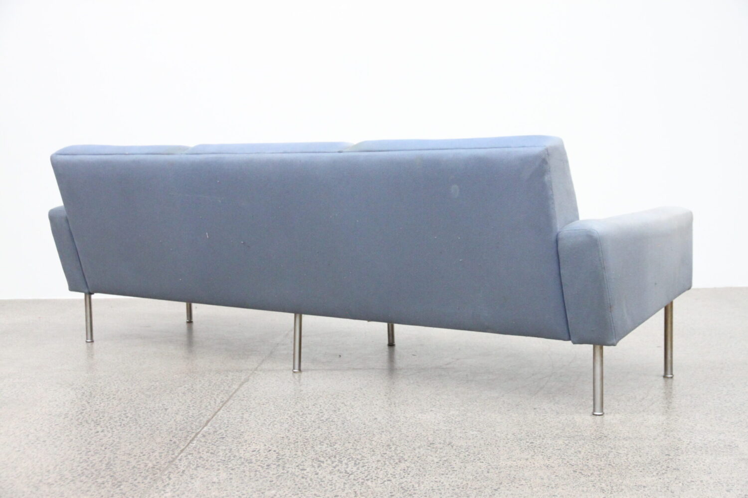 Airport Sofa by Hans Wegner