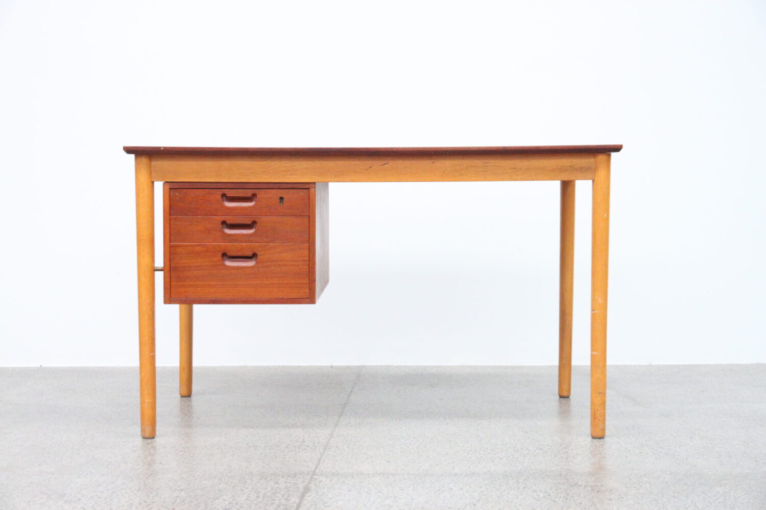 Desk by Borge Mogensen