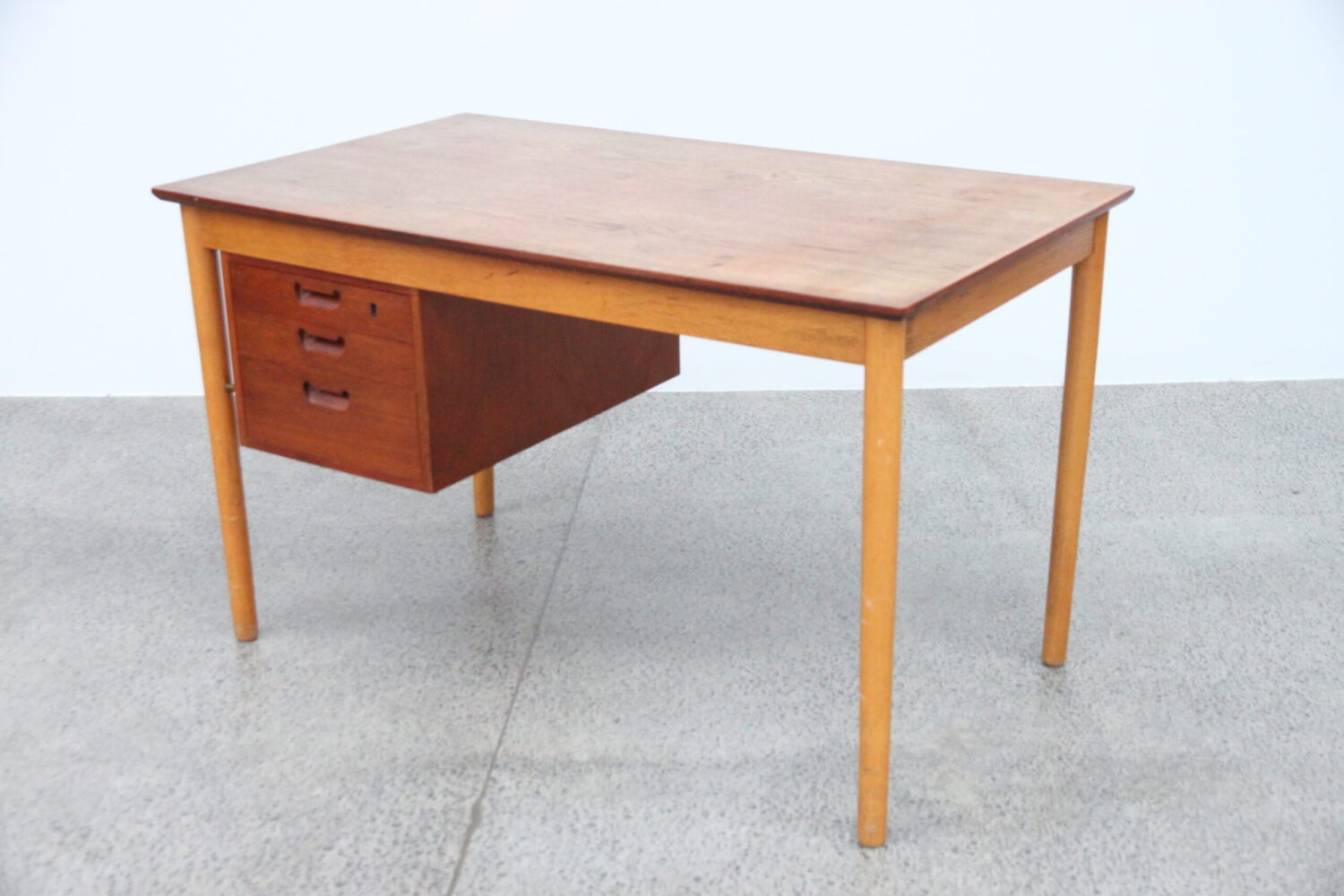 Desk by Borge Mogensen