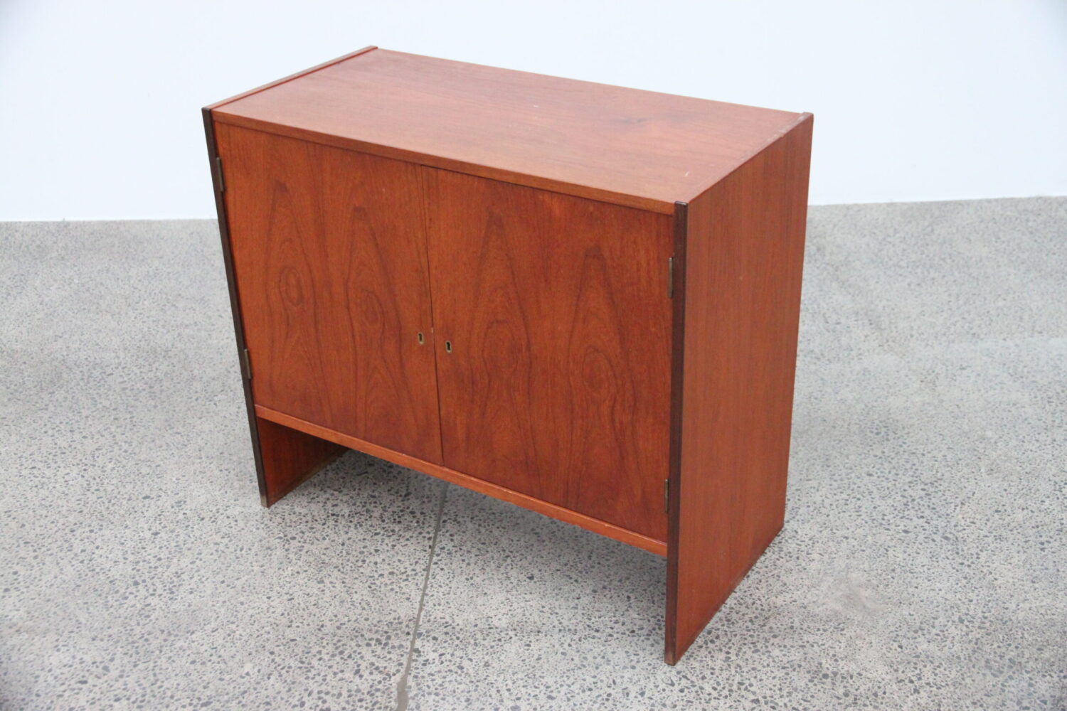 Compact Cupboard by Hans Wegner