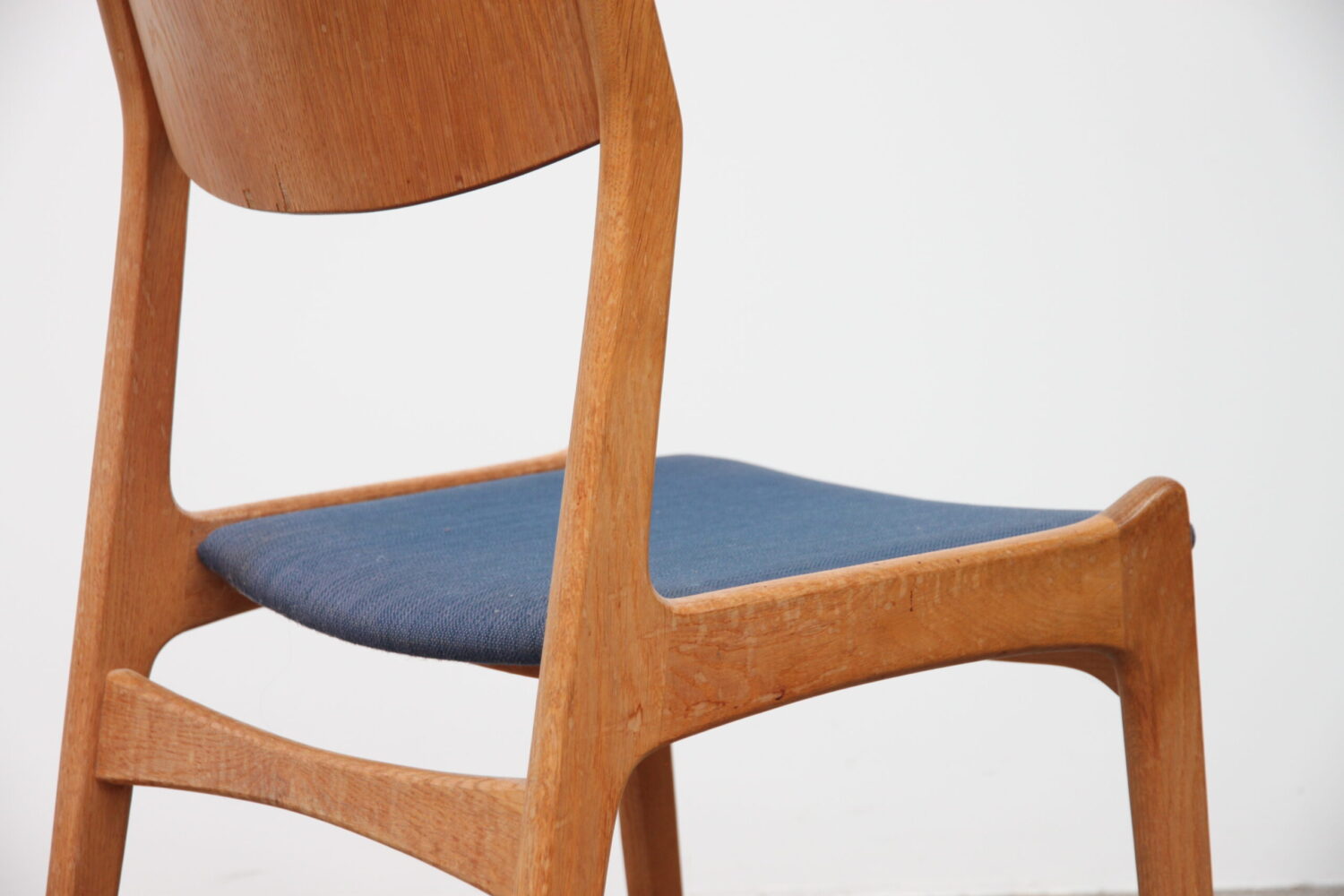 Oak Dining Chairs by Henning Kjaernulf X4