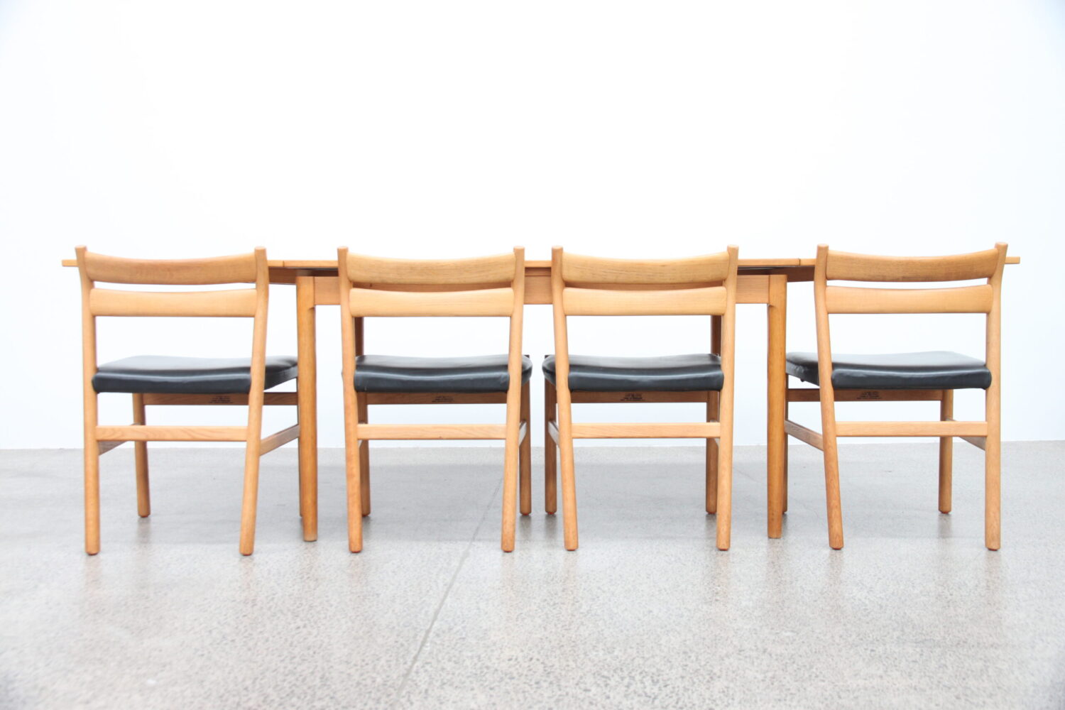 Oak Dining Table by Kai Winding