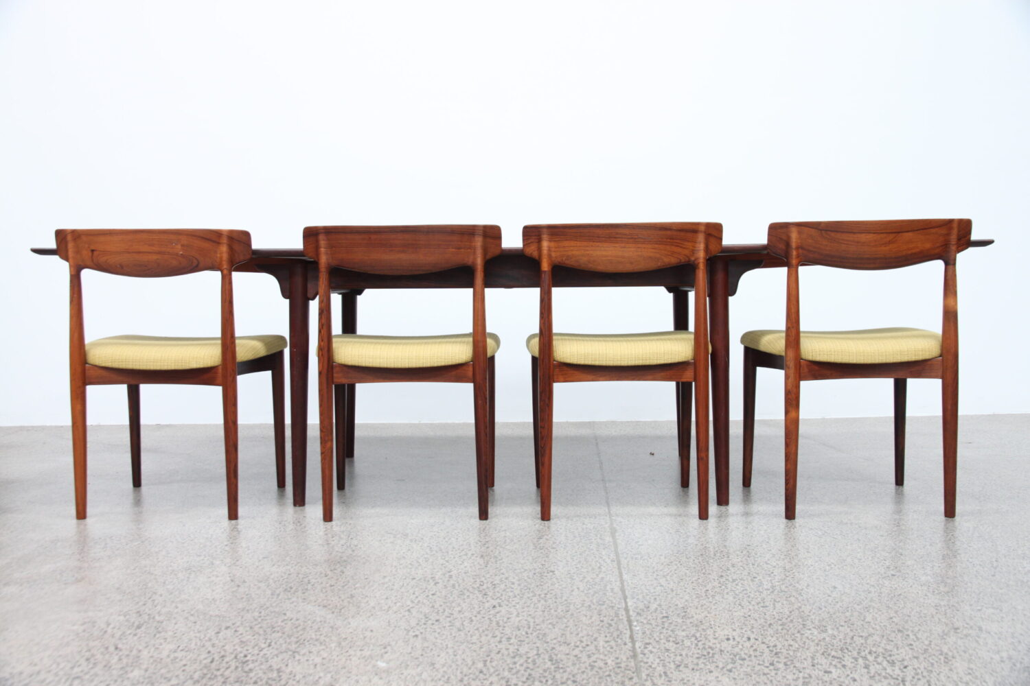Table by Gunni Omann