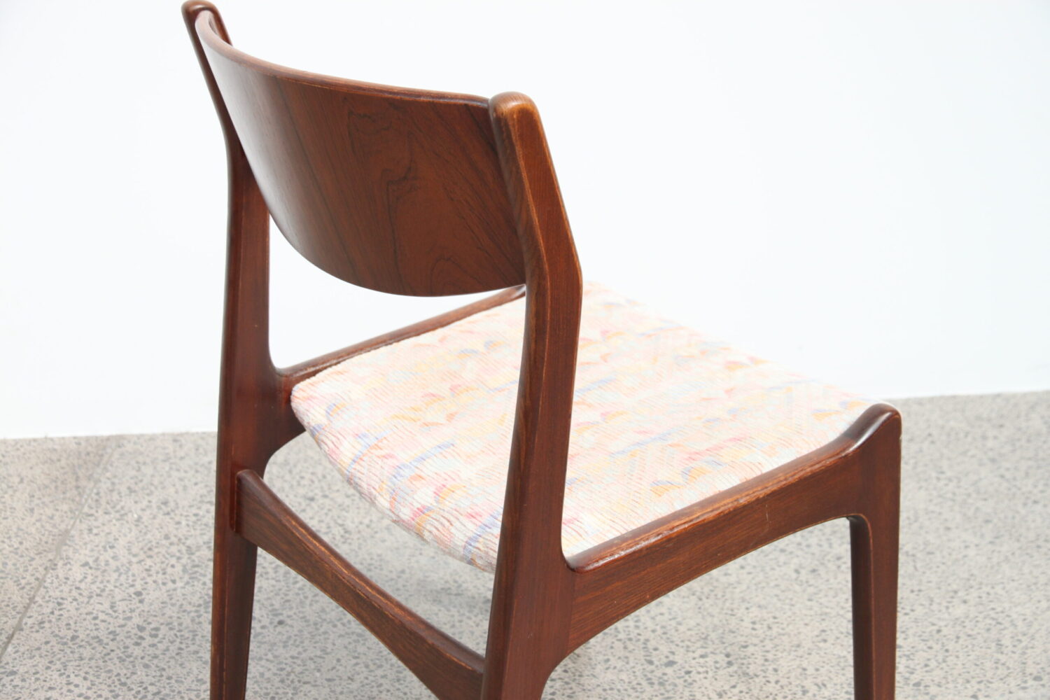 Dining Chairs by Henning Kjaernulf X6