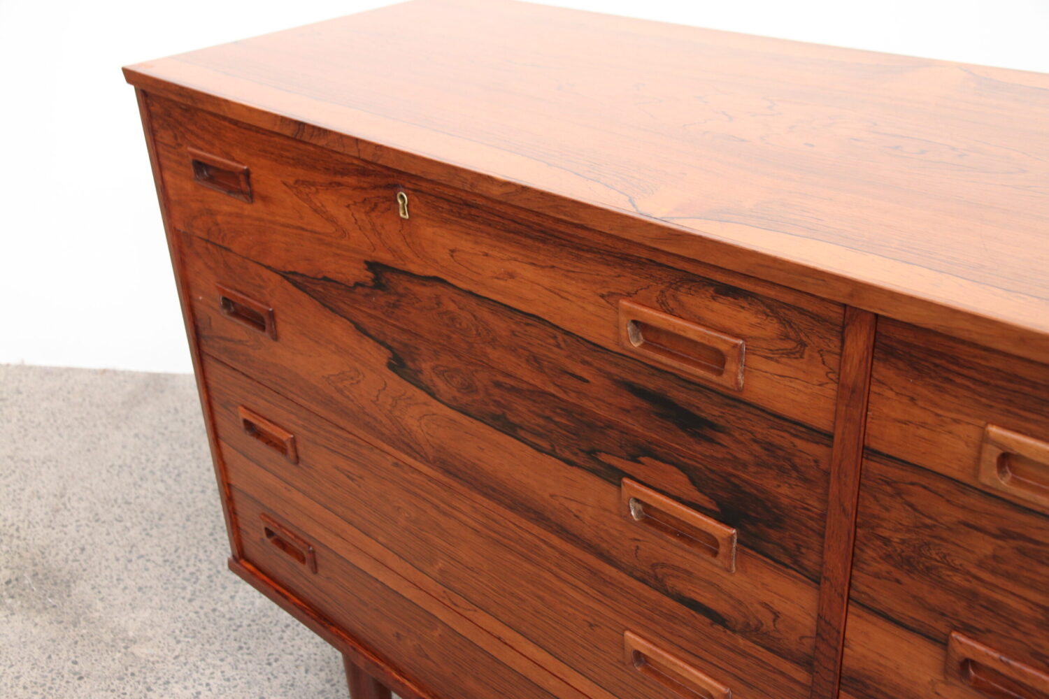8 Drawer Low Boy Sold