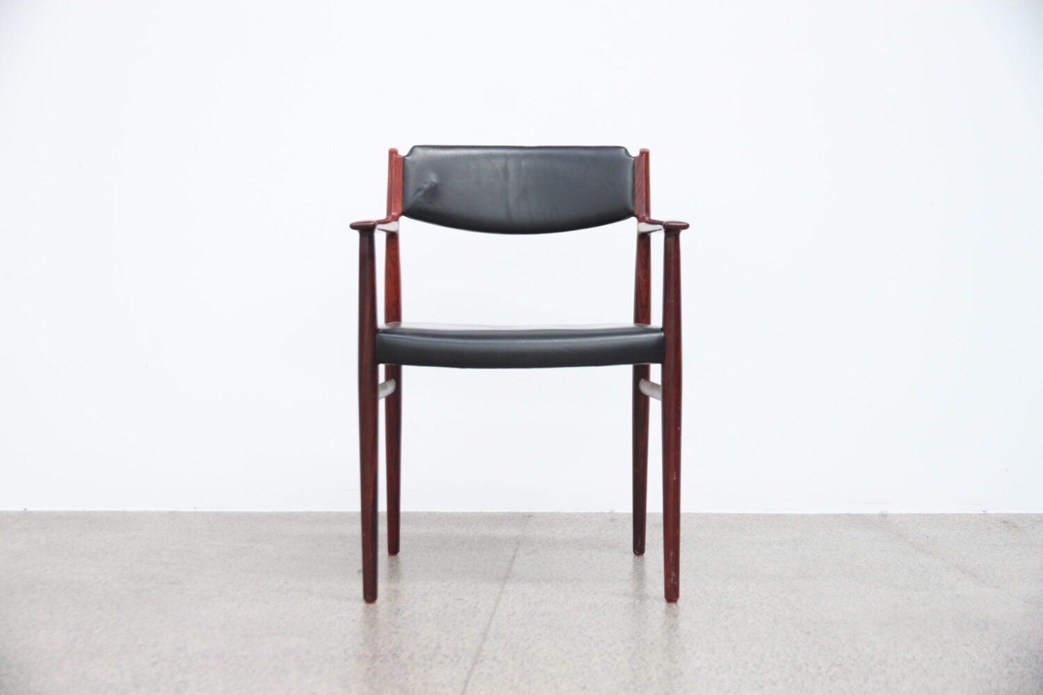 Carver Chairs by Arne Vodder x8 with Leather
