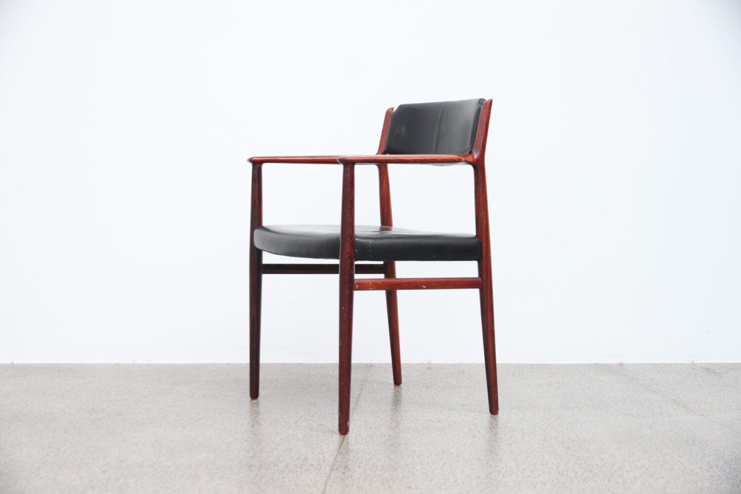 Carver Chairs by Arne Vodder x8 with Leather