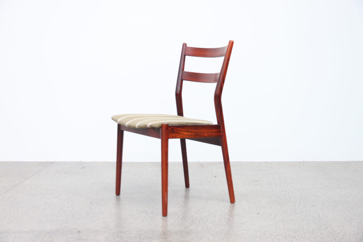 Danish Chairs x4 by Helge Sibast