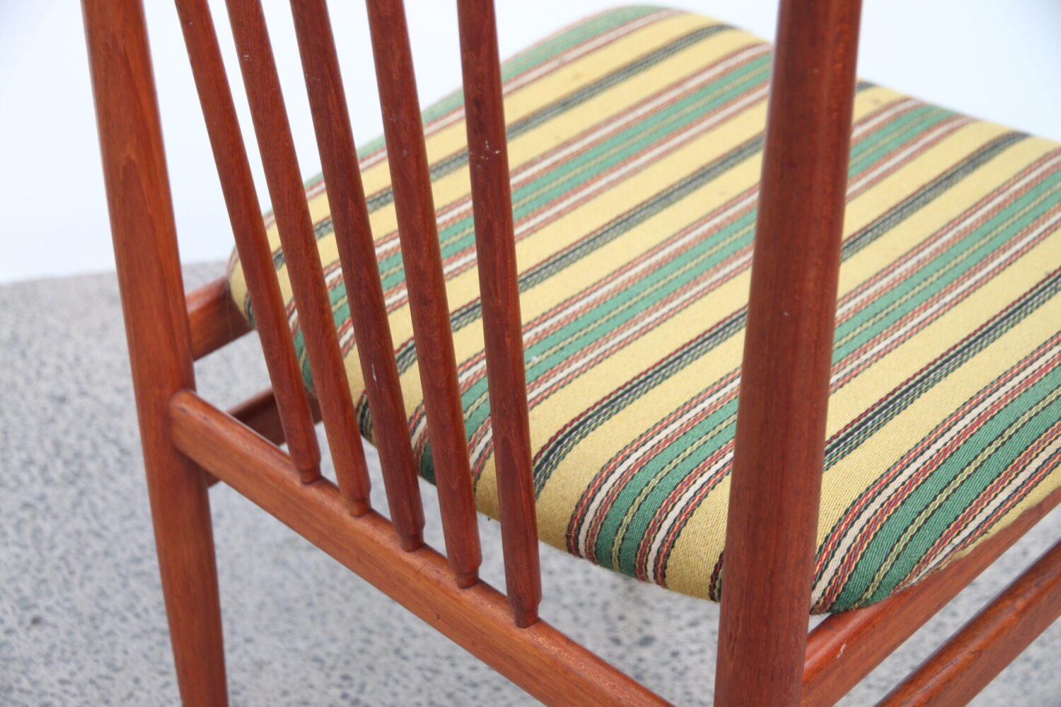 Elegant Dining Chairs x6